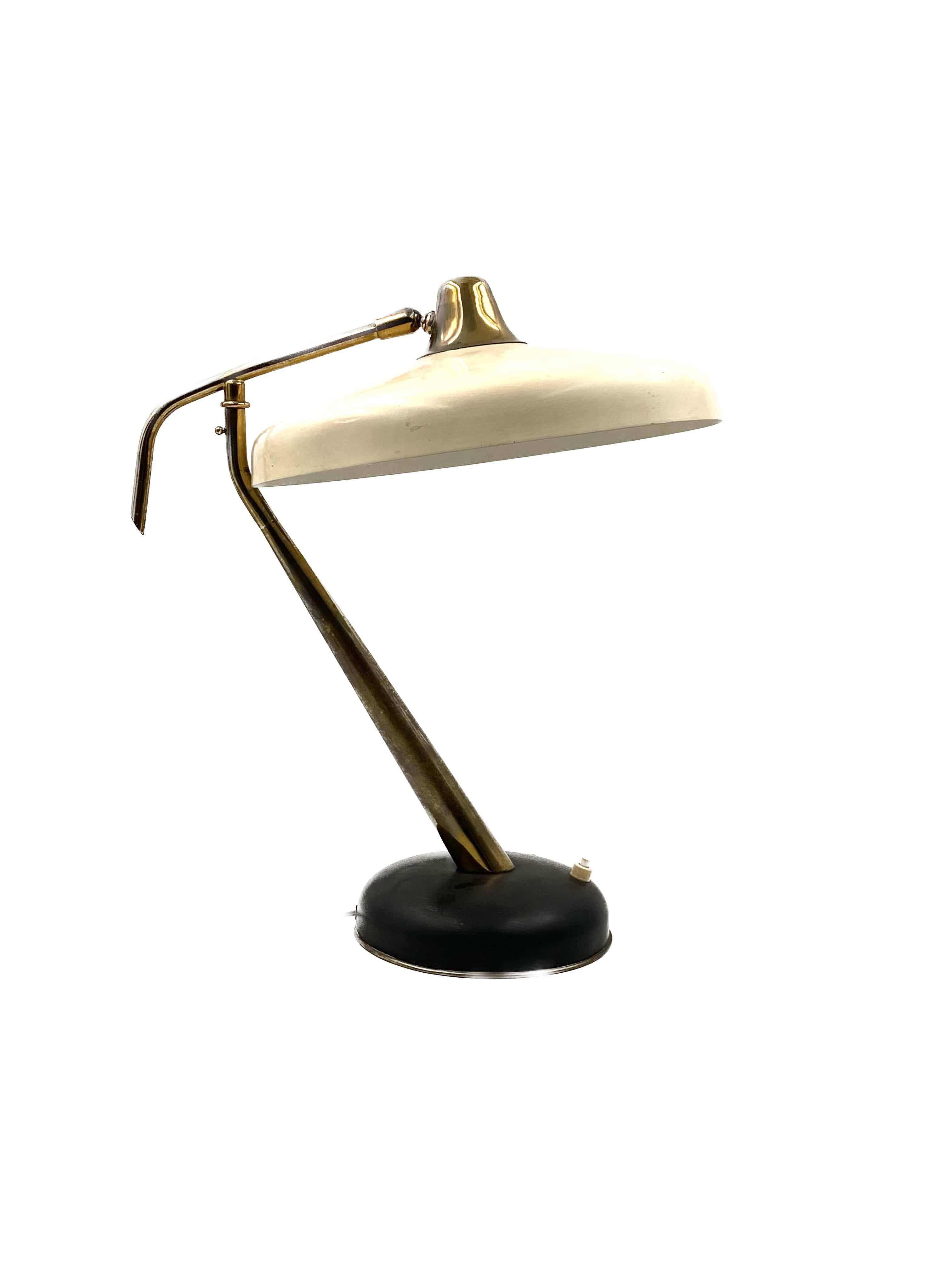 Oscar Torlasco Mod. 331 Brass Desk / Table Lamp, Prod. Lumi, circa 1950 2