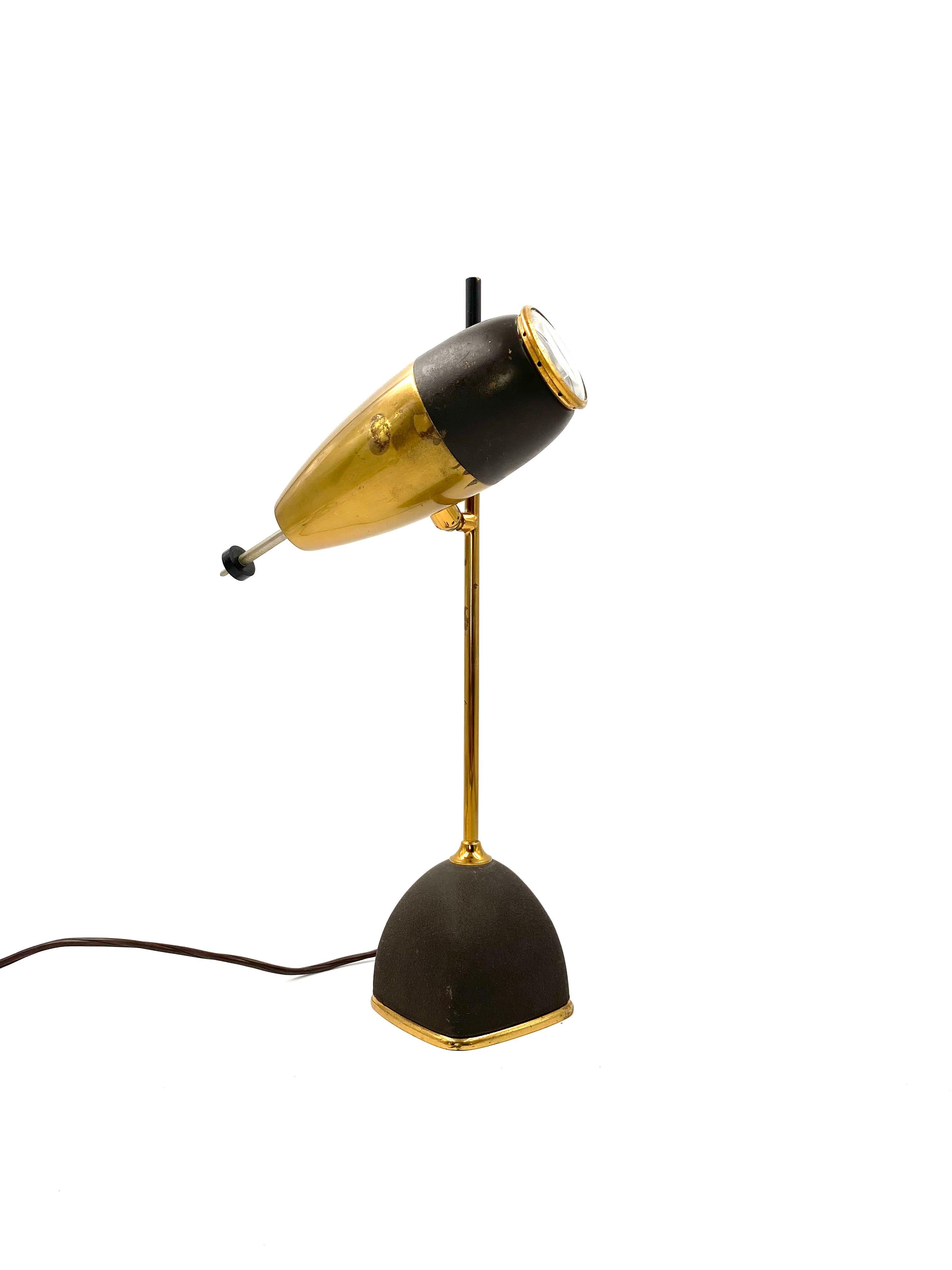 Oscar Torlasco, Mod. 577 Table / Desk Lamp, Lumi Milan, Italy, 1960 In Good Condition For Sale In Firenze, IT