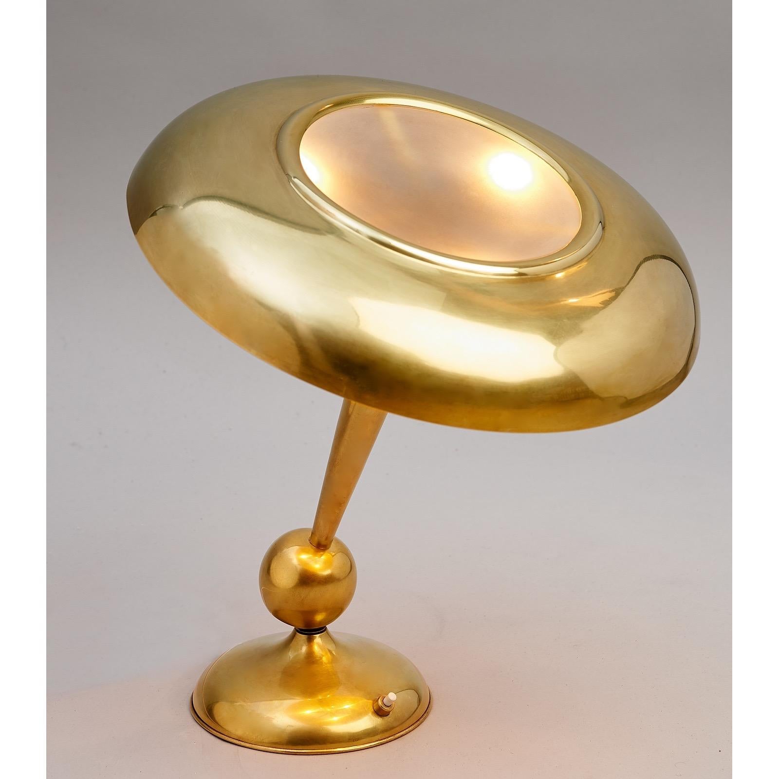 Oscar Torlasco Polished Brass and Glass Swivel Base Table Lamp, Italy 1950s 7