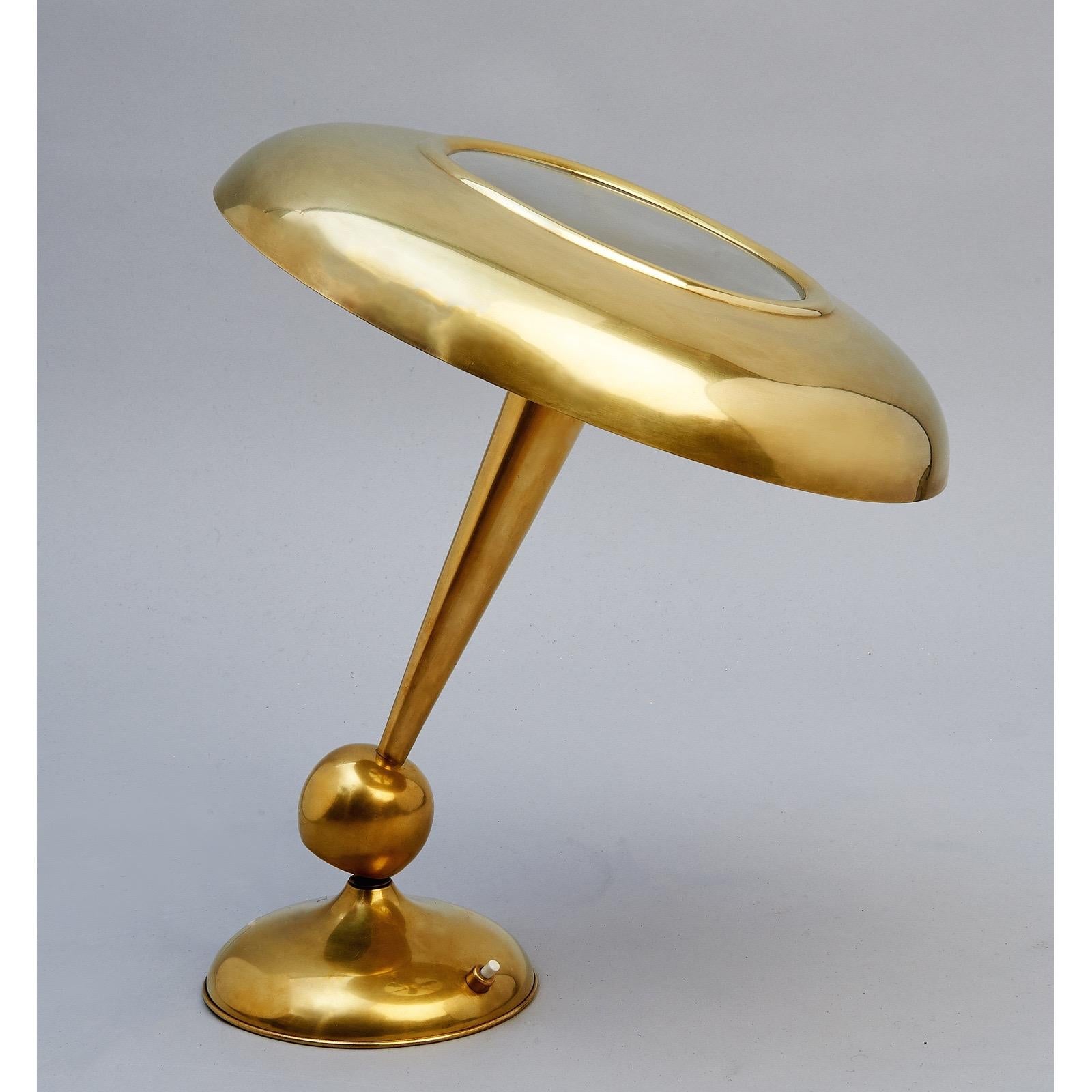 Mid-20th Century Oscar Torlasco Polished Brass and Glass Swivel Base Table Lamp, Italy 1950s