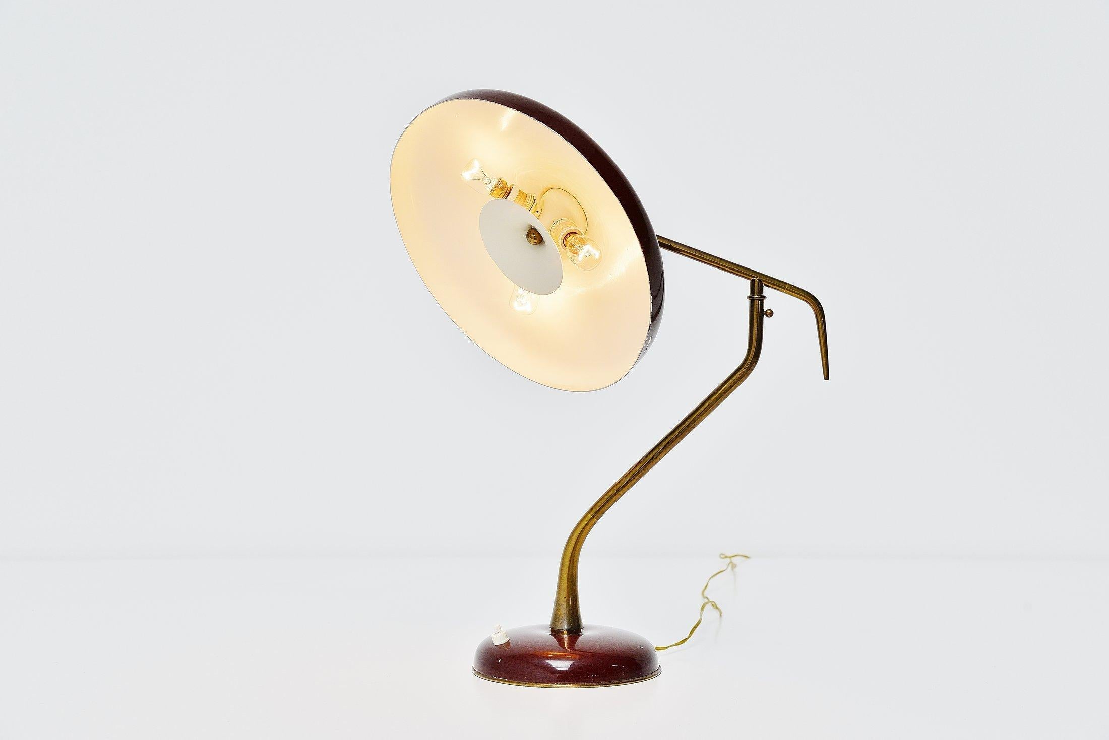 Oscar Torlasco Sculptural Table Lamp Lumi, Italy, 1950 In Good Condition In Roosendaal, Noord Brabant