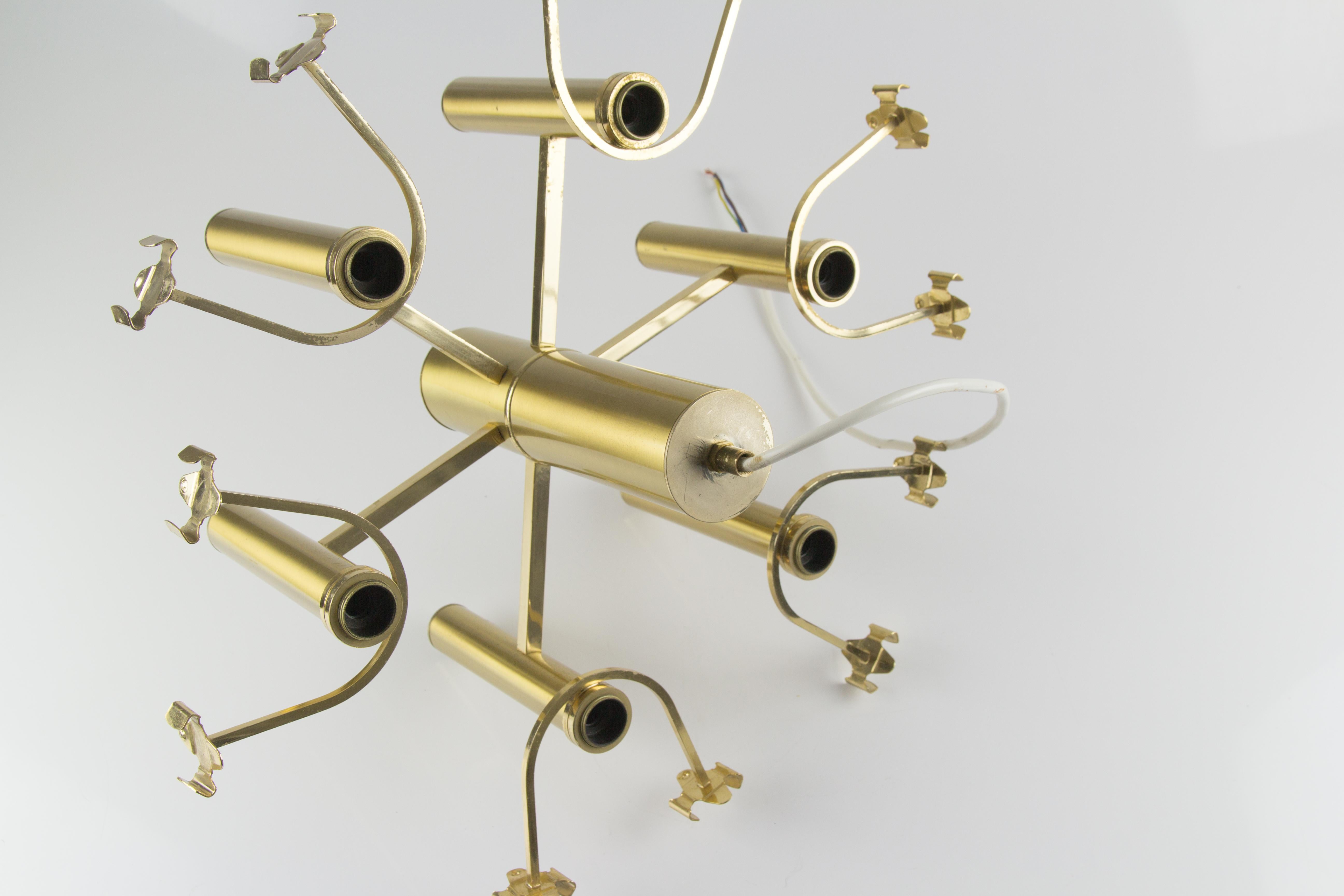 Oscar Torlasco Six-Light Brass and Glass Chandelier for Stilkronen, 1960s For Sale 9