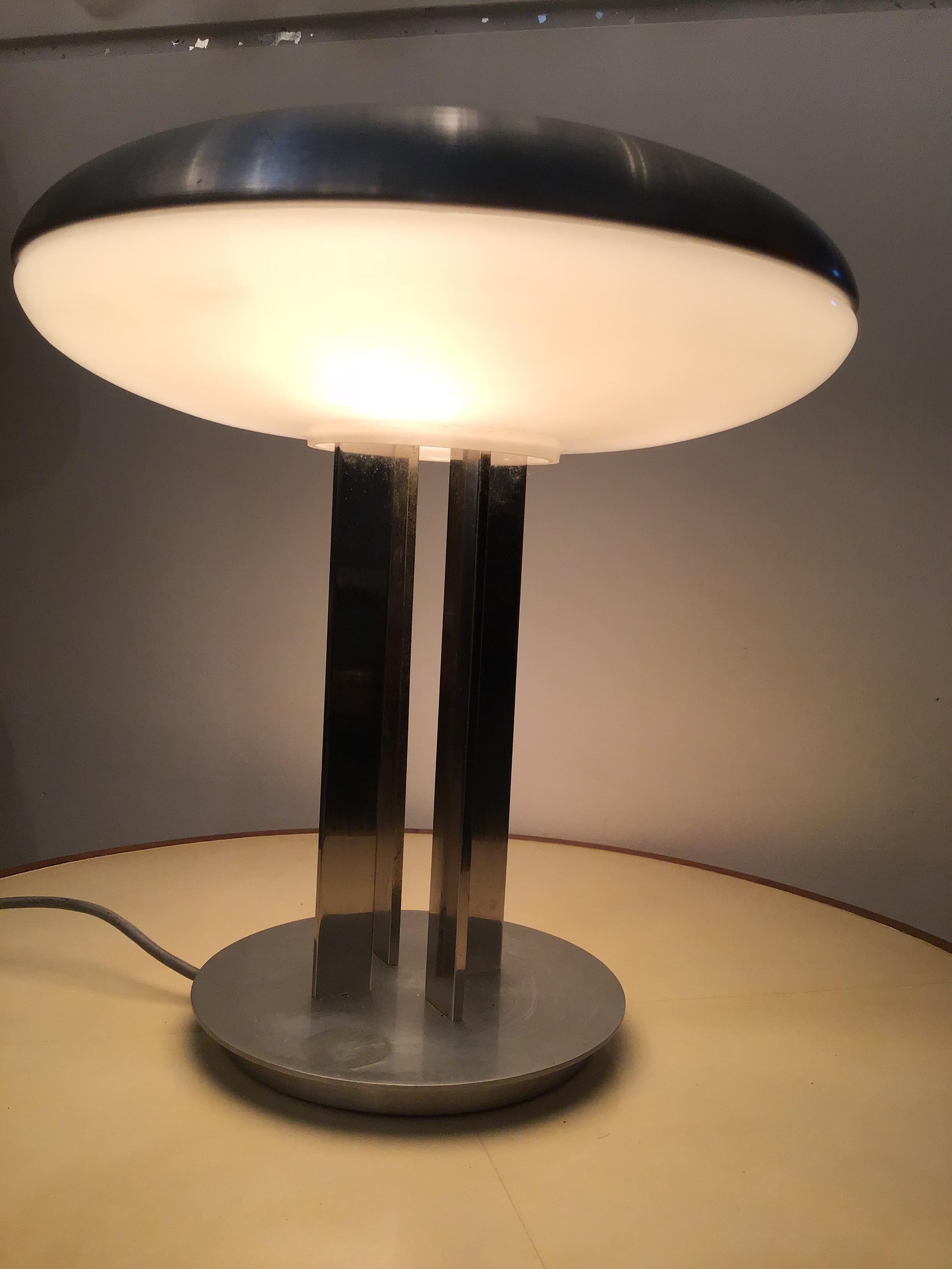 Oscar Torlasco Table Lamp Chromed Metal and Glass, 1950 For Sale 5