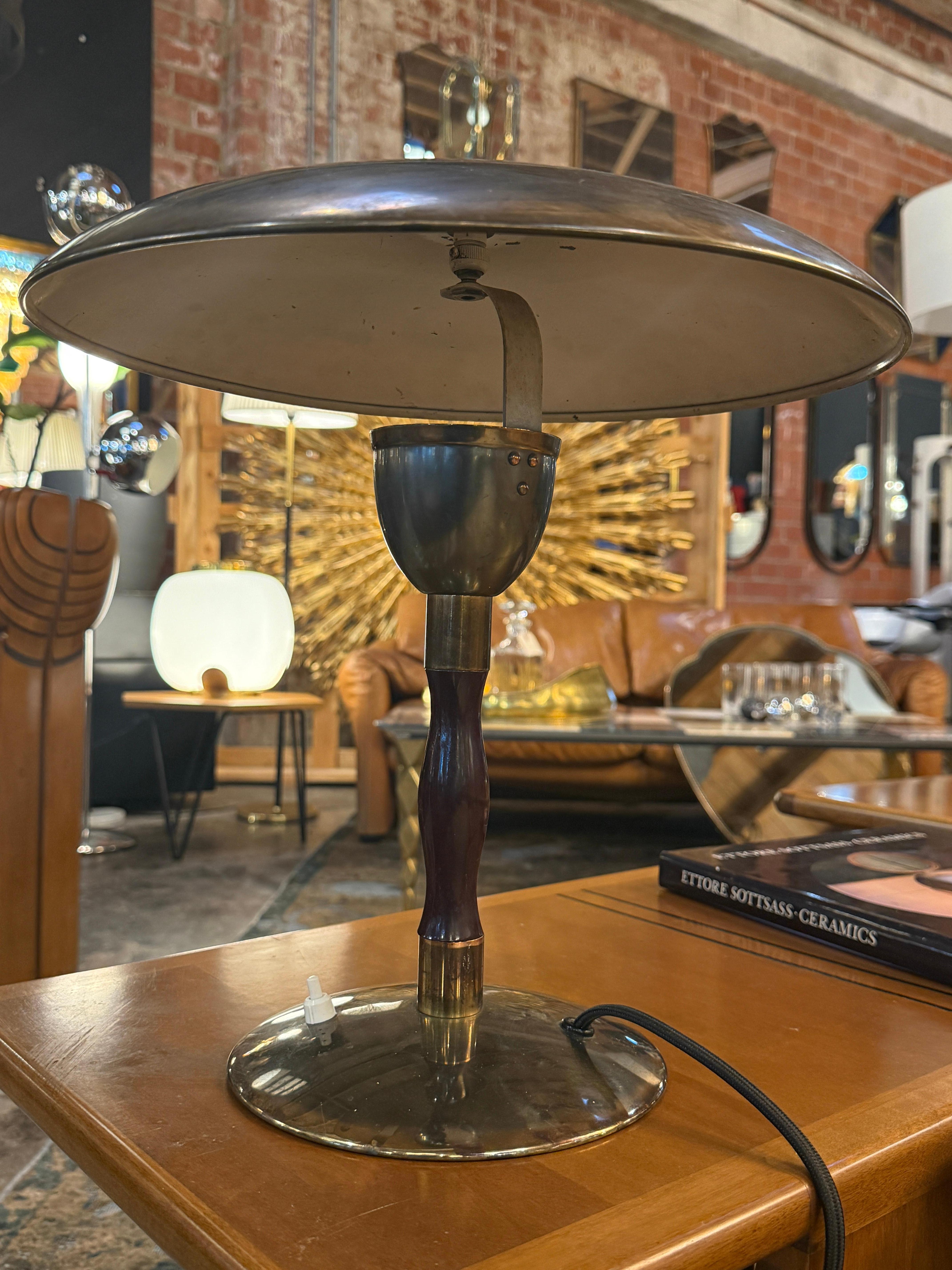 italien Lampe de table Oscar Torlasco, Italie 1960 en vente