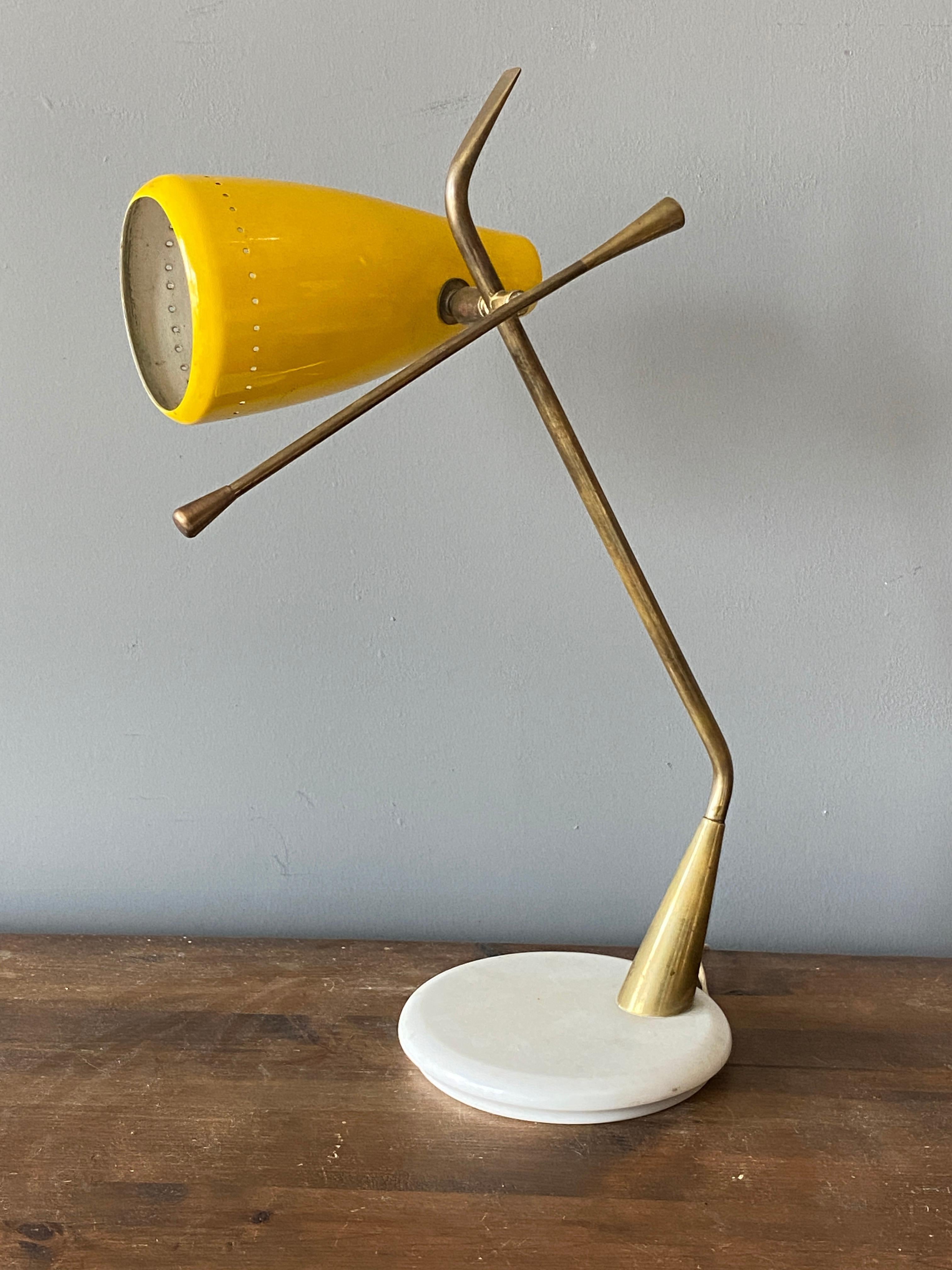 Oscar Torlasco, Table Lamp, Lacquered Metal, Brass, Marble, Lumen Milano, 1950s In Good Condition In High Point, NC