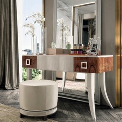 Oscar Vanity Table