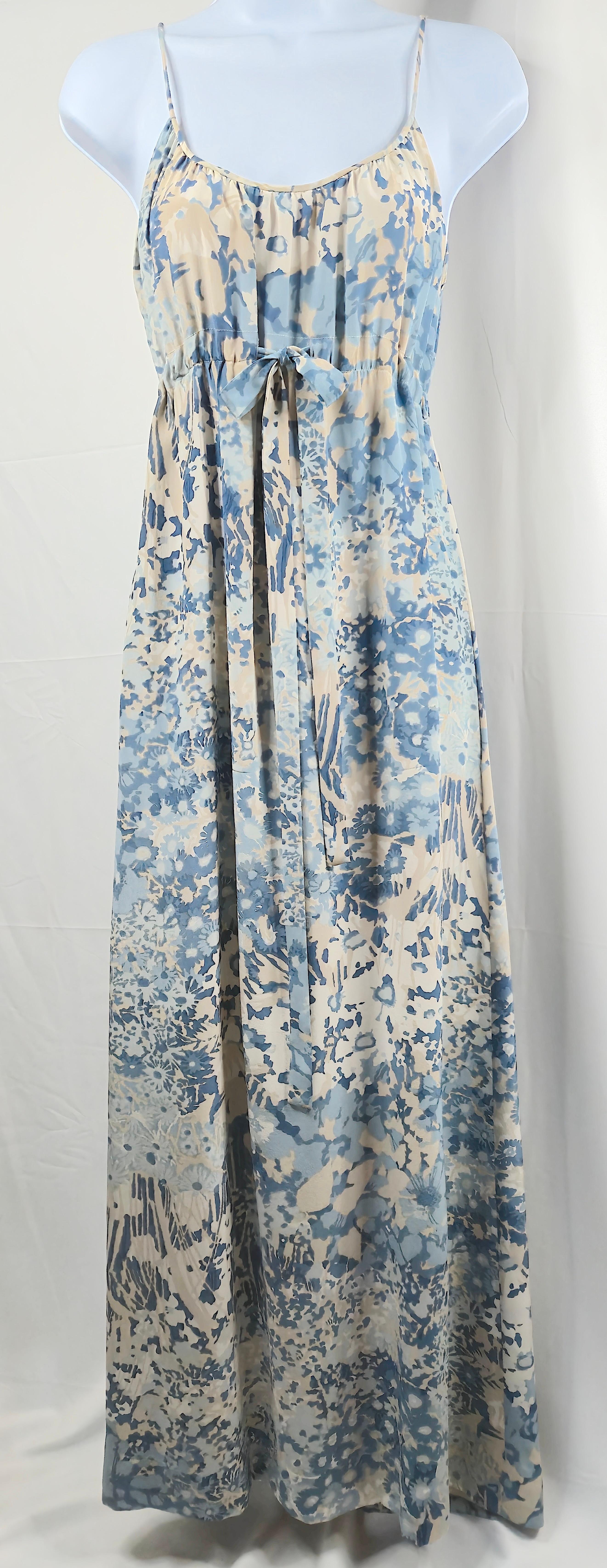 OscarDeLaRenta 1975 Handpainted Silk EmpireWaist RibbonTied Blue Gown Maxi-Dress in vendita 1