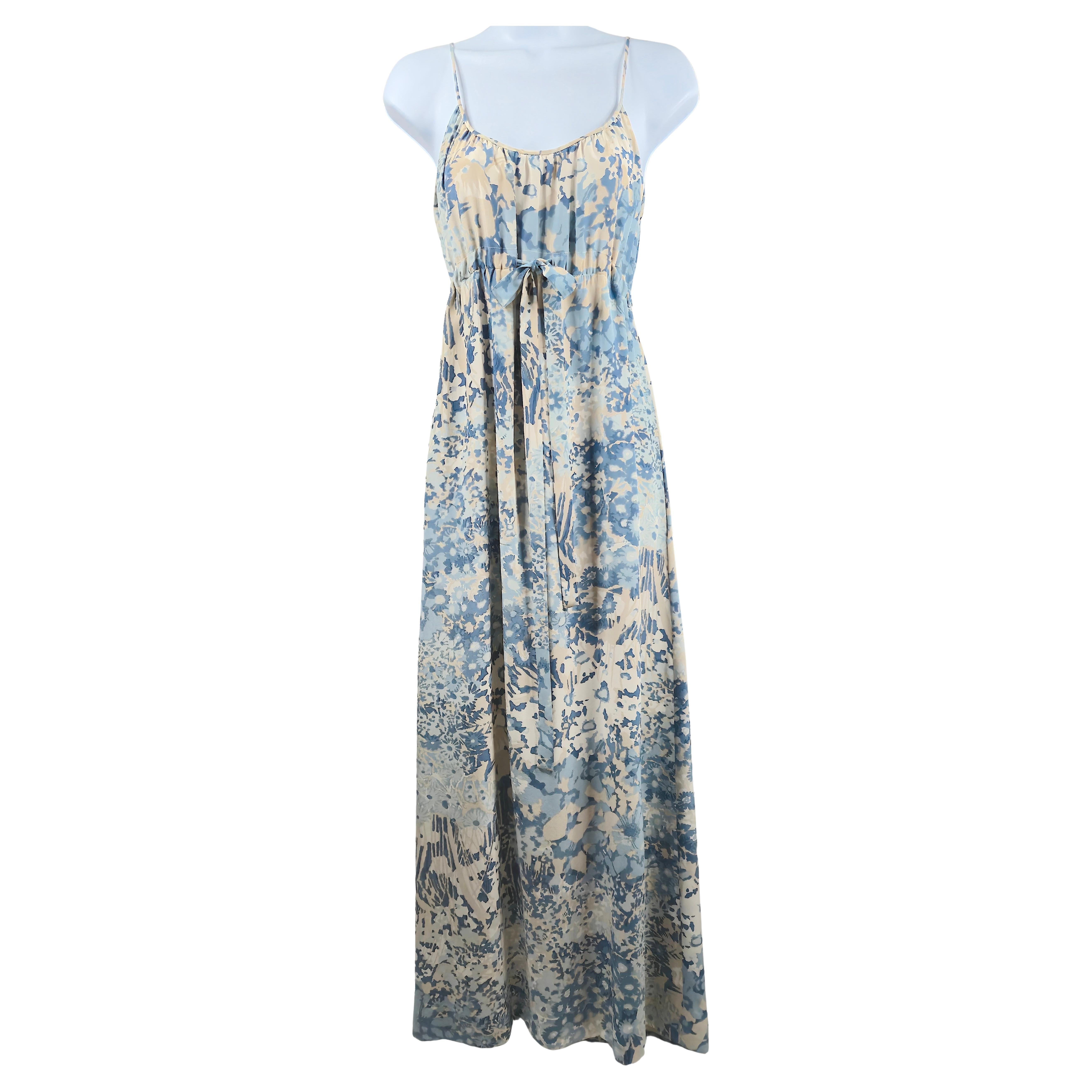 OscarDeLaRenta 1975 Handpainted Silk EmpireWaist RibbonTied Blue Gown Maxi-Dress in vendita