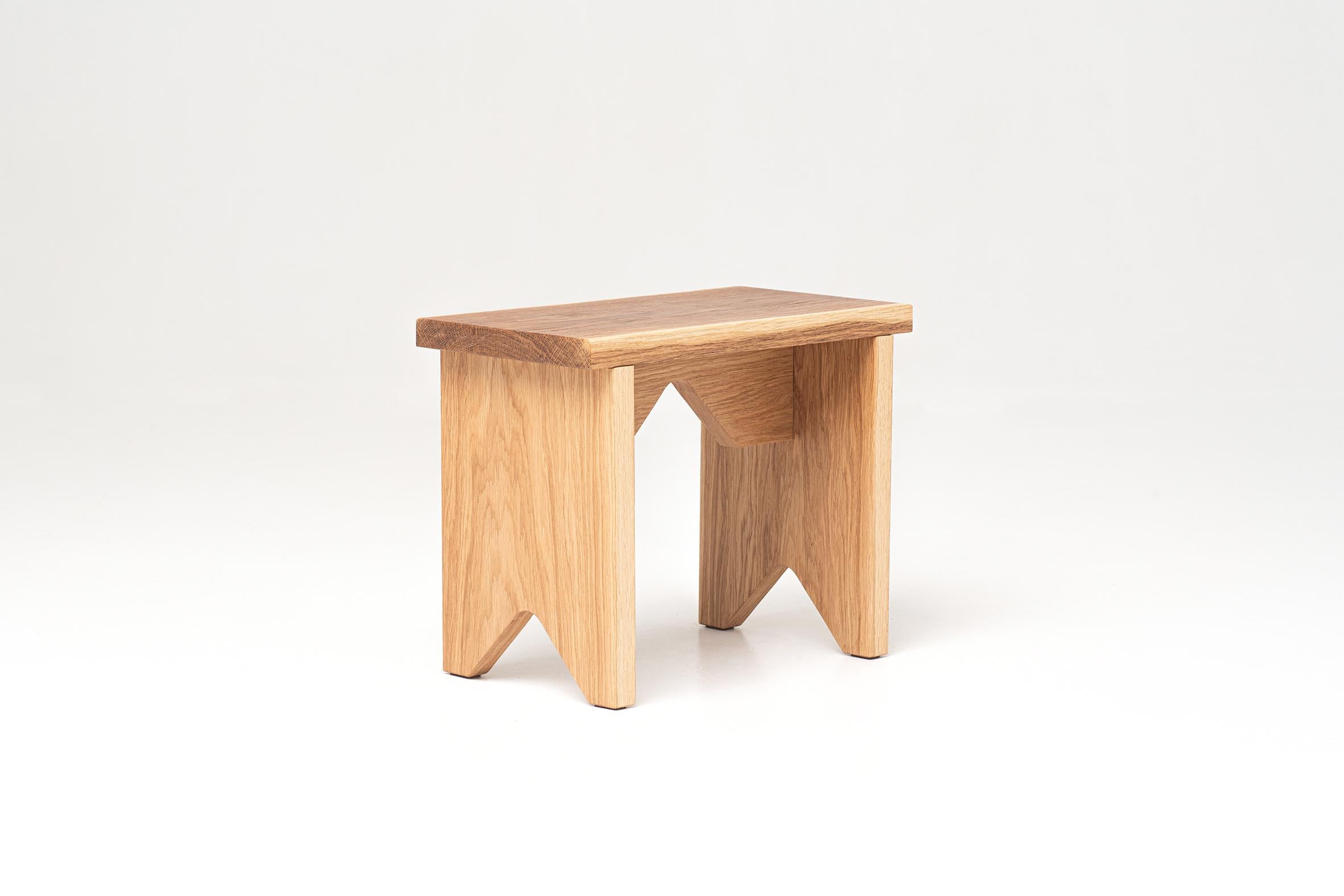 small stool dimensions