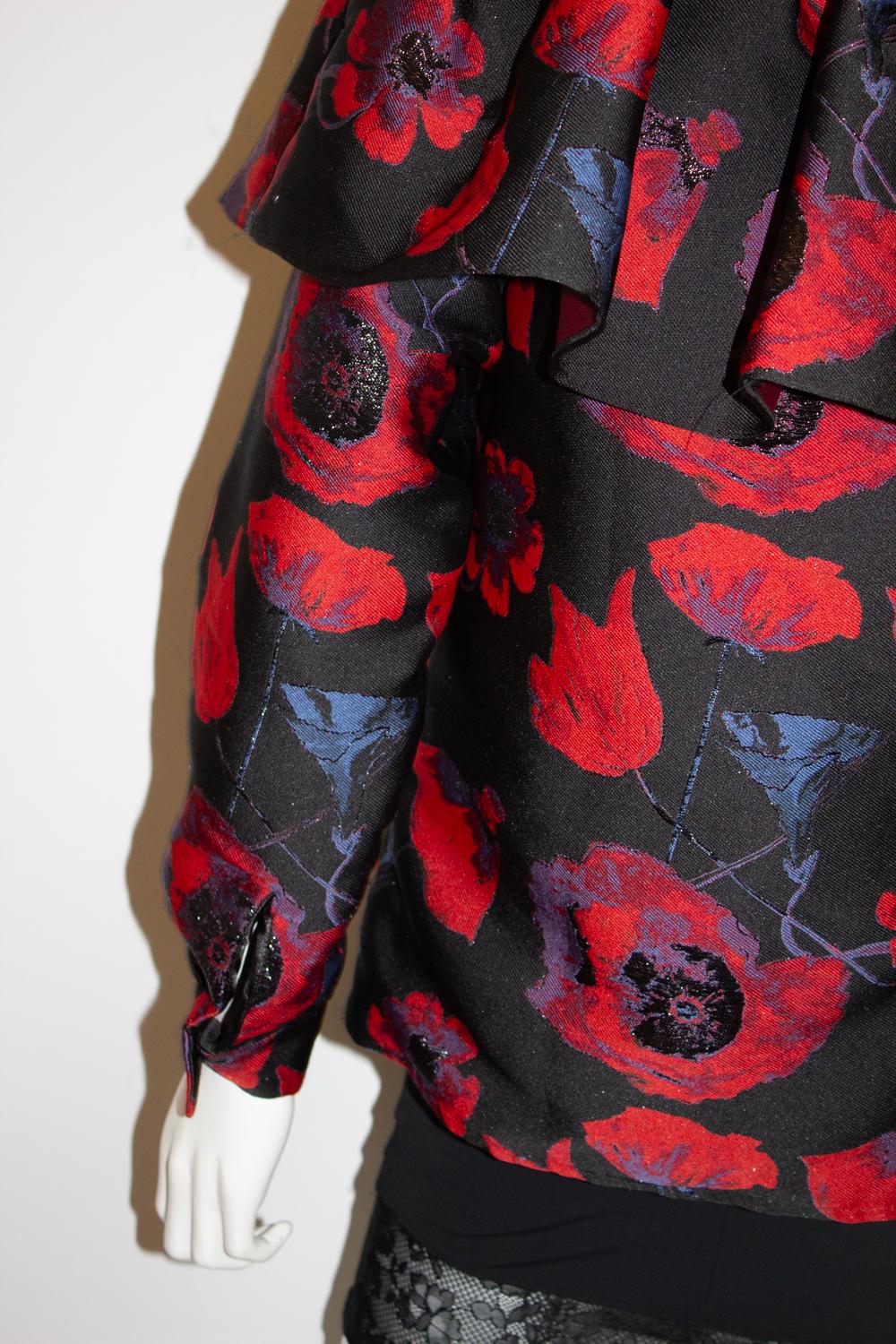 Osman London Top mit Mohnblumendruck im Angebot 7