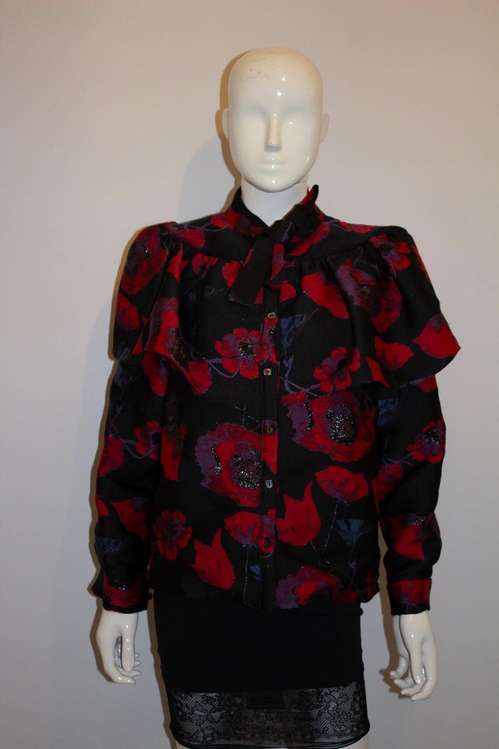 Osman London Top mit Mohnblumendruck Damen im Angebot