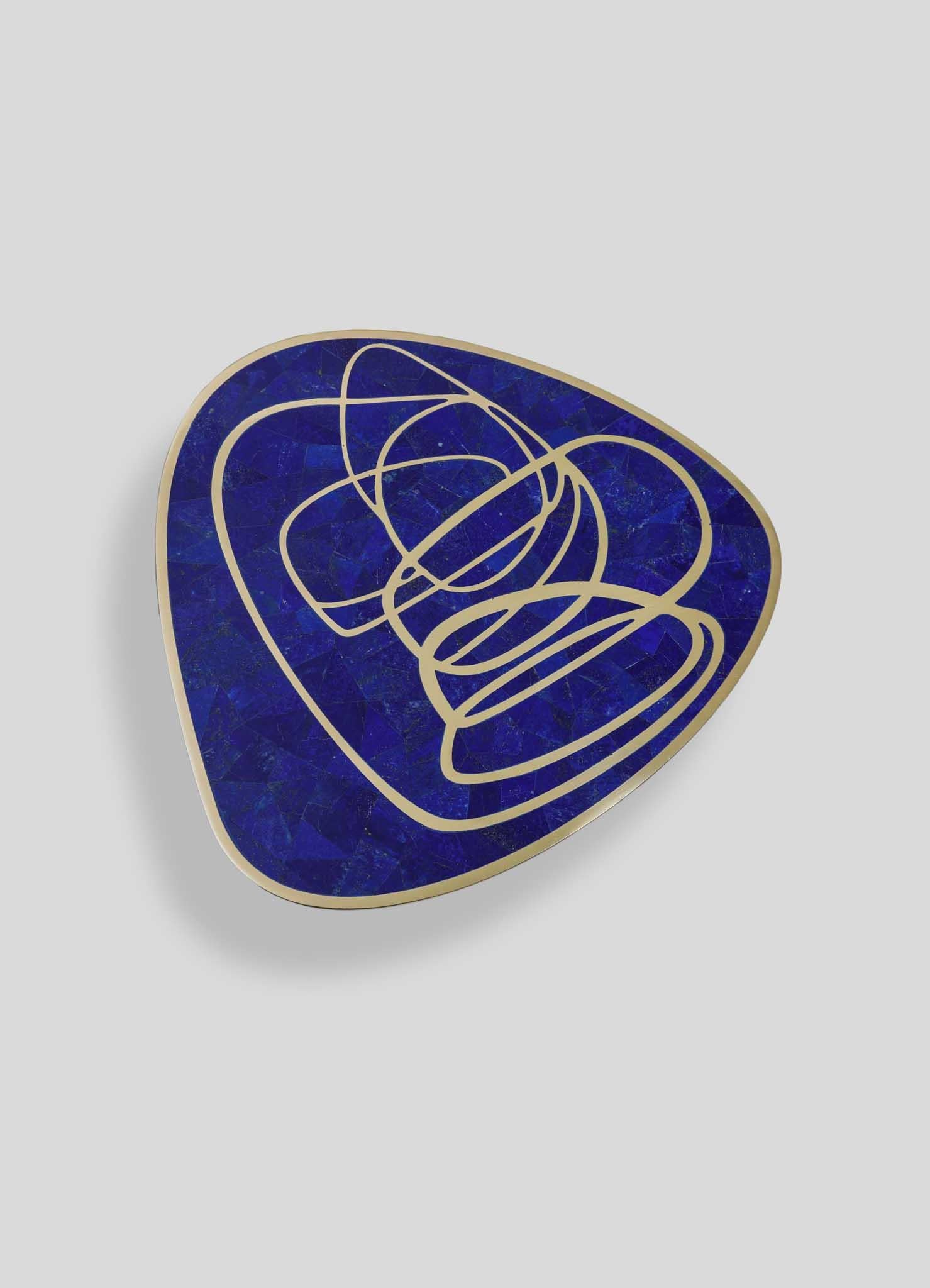 Indien Table d'appoint Ossa en laiton et pierre semi-précieuse, Viya by Vikram Goyal en vente