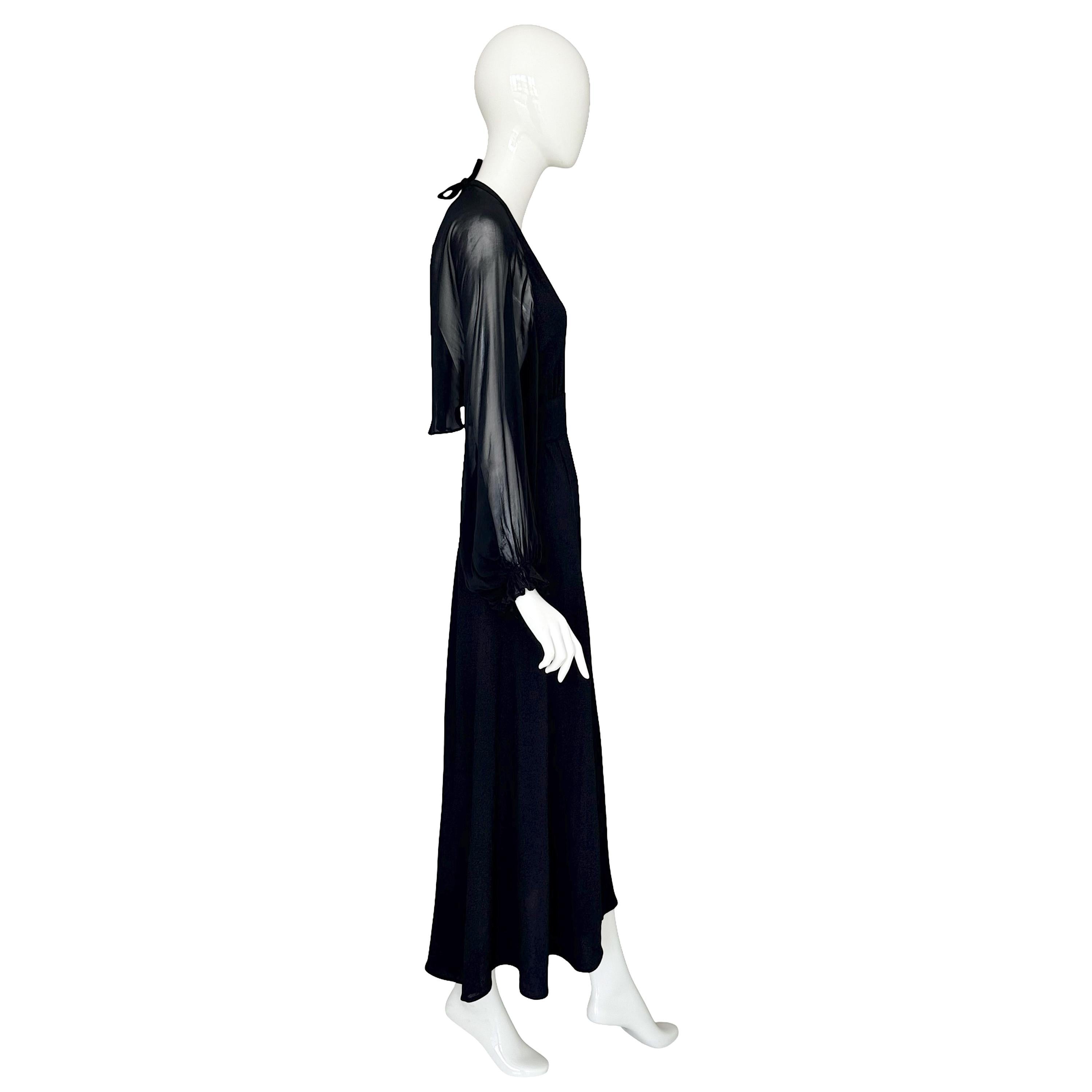 Ossie Clark for Radley: abito in crêpe nero aperto sul retro con cavezza in vendita 2