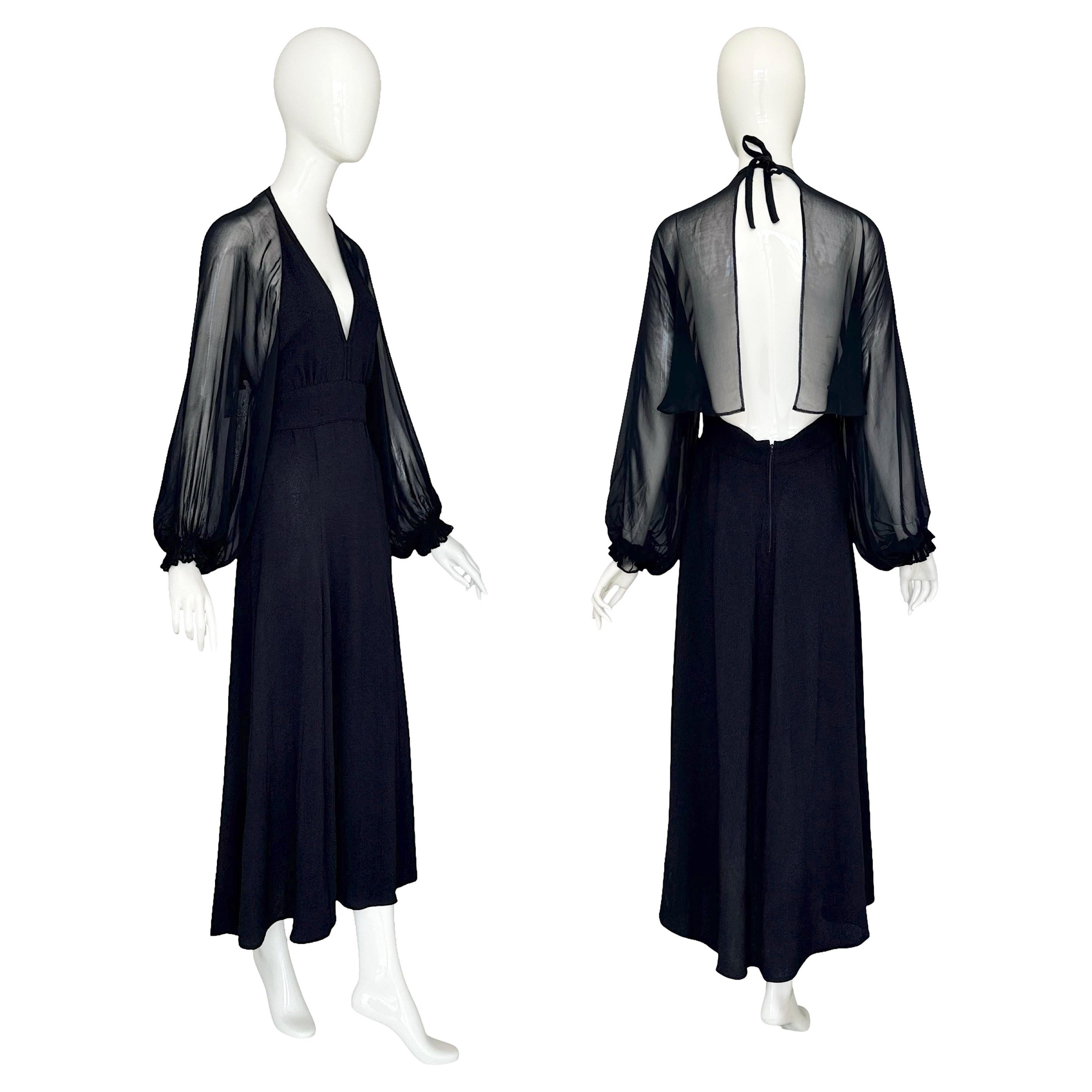 Ossie Clark for Radley: abito in crêpe nero aperto sul retro con cavezza in vendita