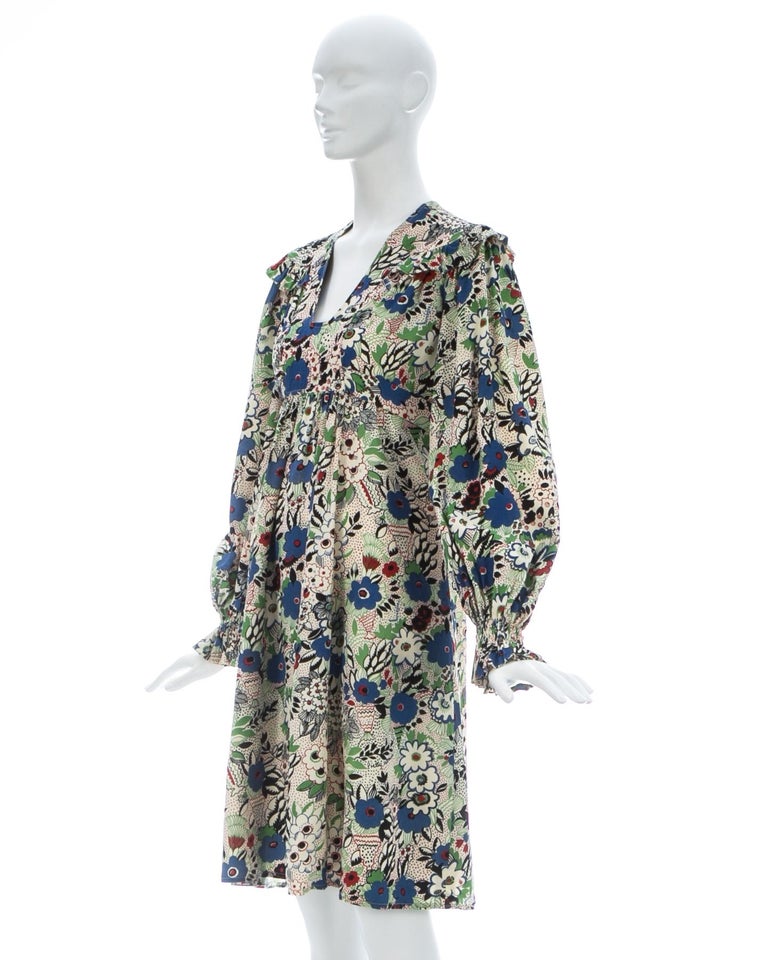 Ossie Clark marocain dress with Celia Birtwell 'pretty woman' print, ca ...
