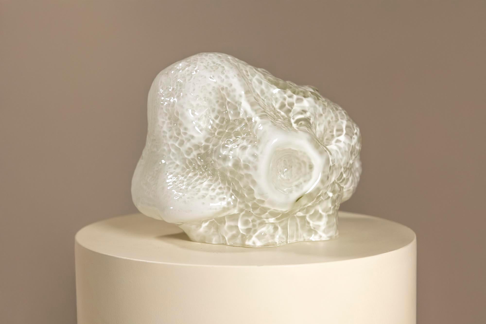 Cette lampe de table 
