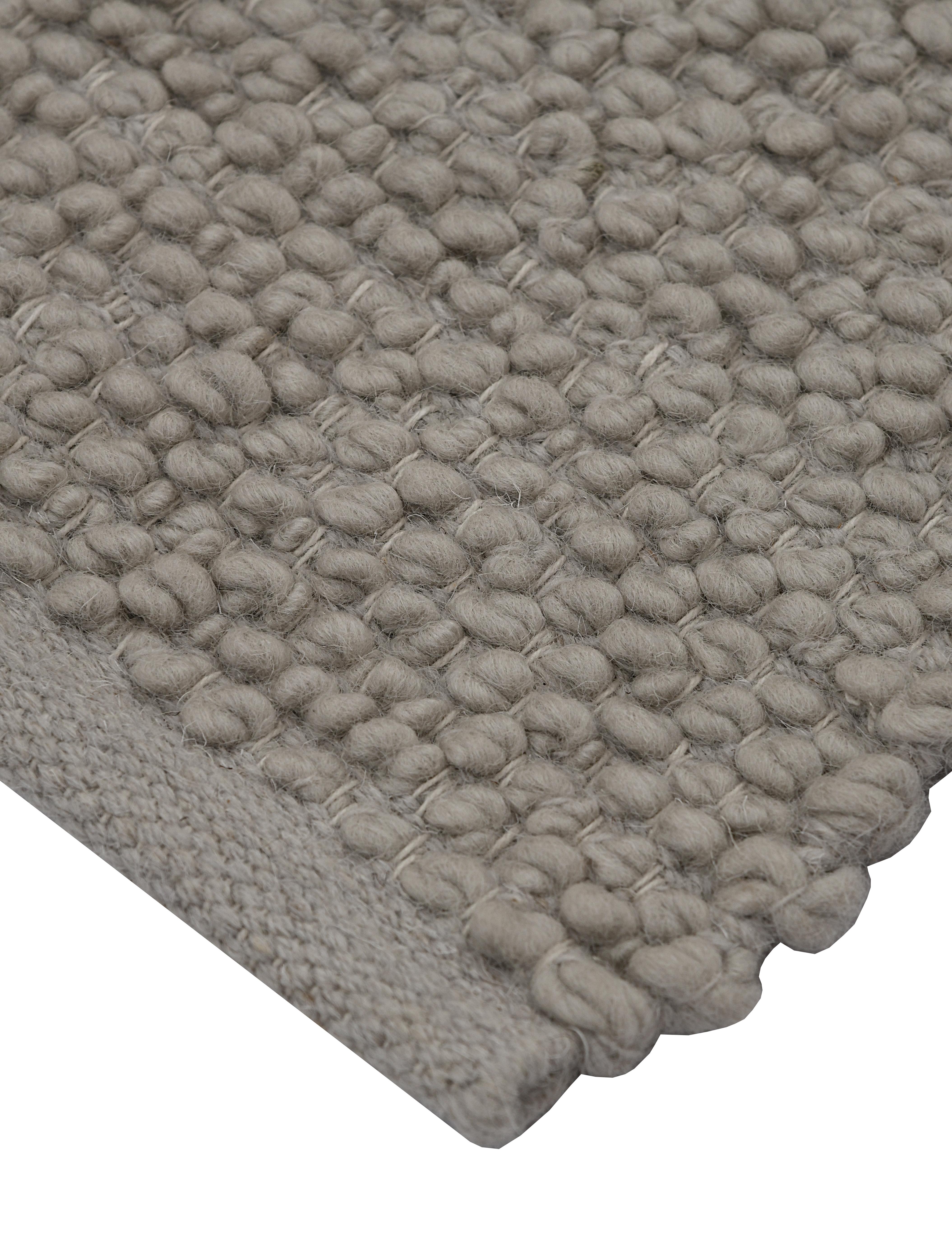 Ossum, Silver, Handwoven Face100% New Zealand Wool, 8' x 10' For Sale 2