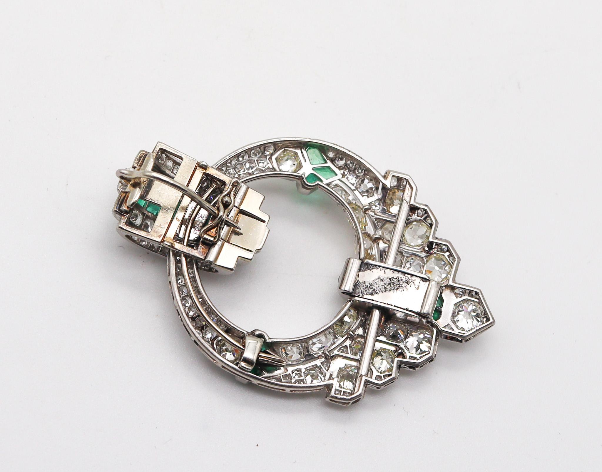 Ostertag Parigi 1930 Ciondolo Spilla in platino 20,24 Ctw Diamanti e smeraldi in vendita 10