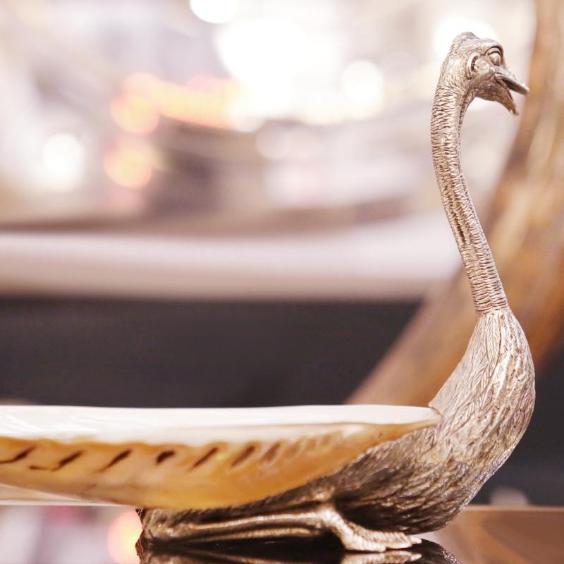 Ostrich and Shell Cup in Silvered Finish In New Condition For Sale In Paris, FR