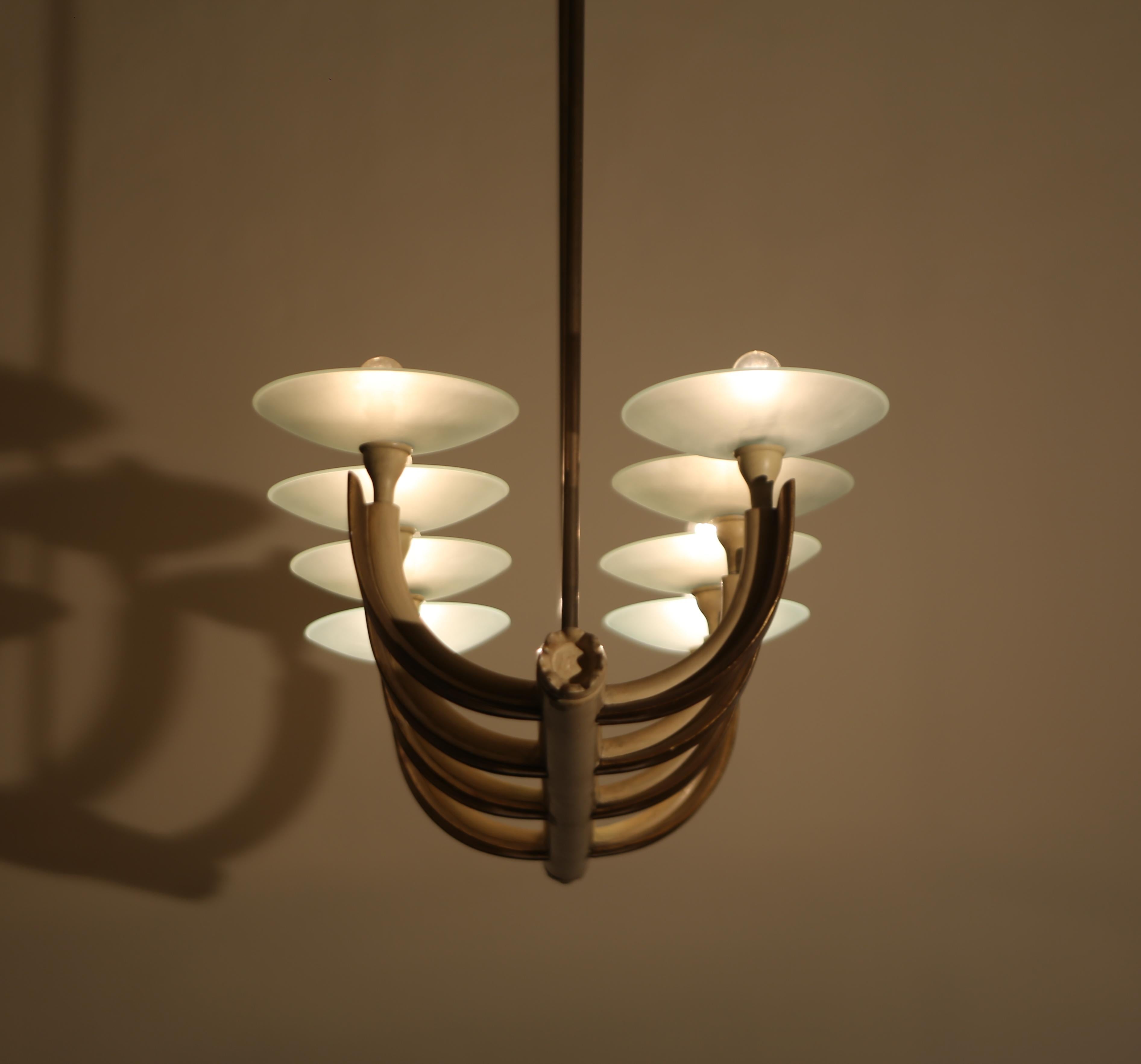 Italian Atelier Borsani Varedo big  chandelier from the 1940s in vendita