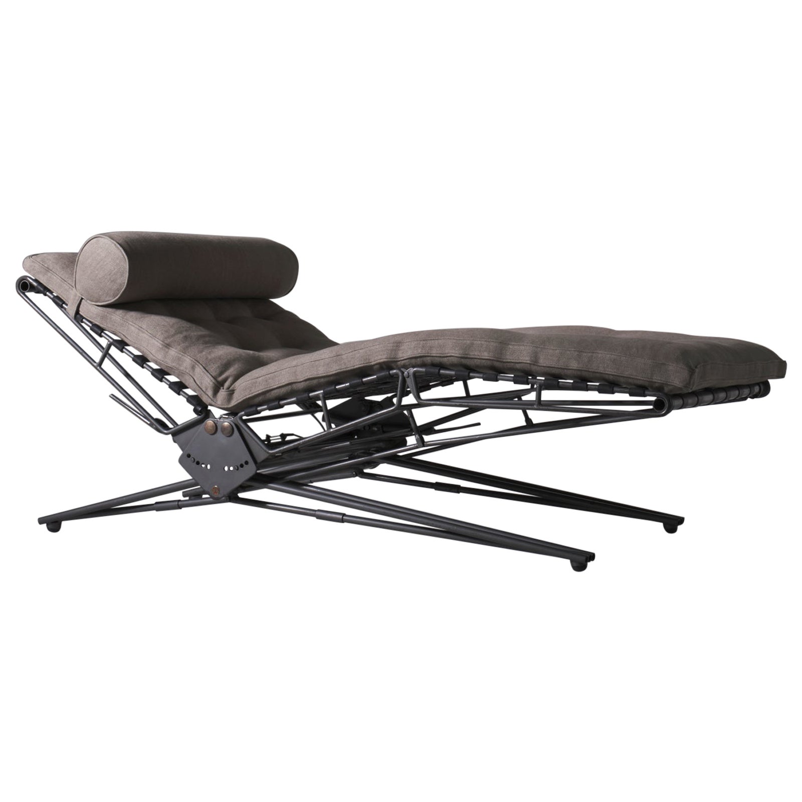 Osvaldo Borsani Adjustable ‘L77’ Daybed for Tecno, Italy, 1950s