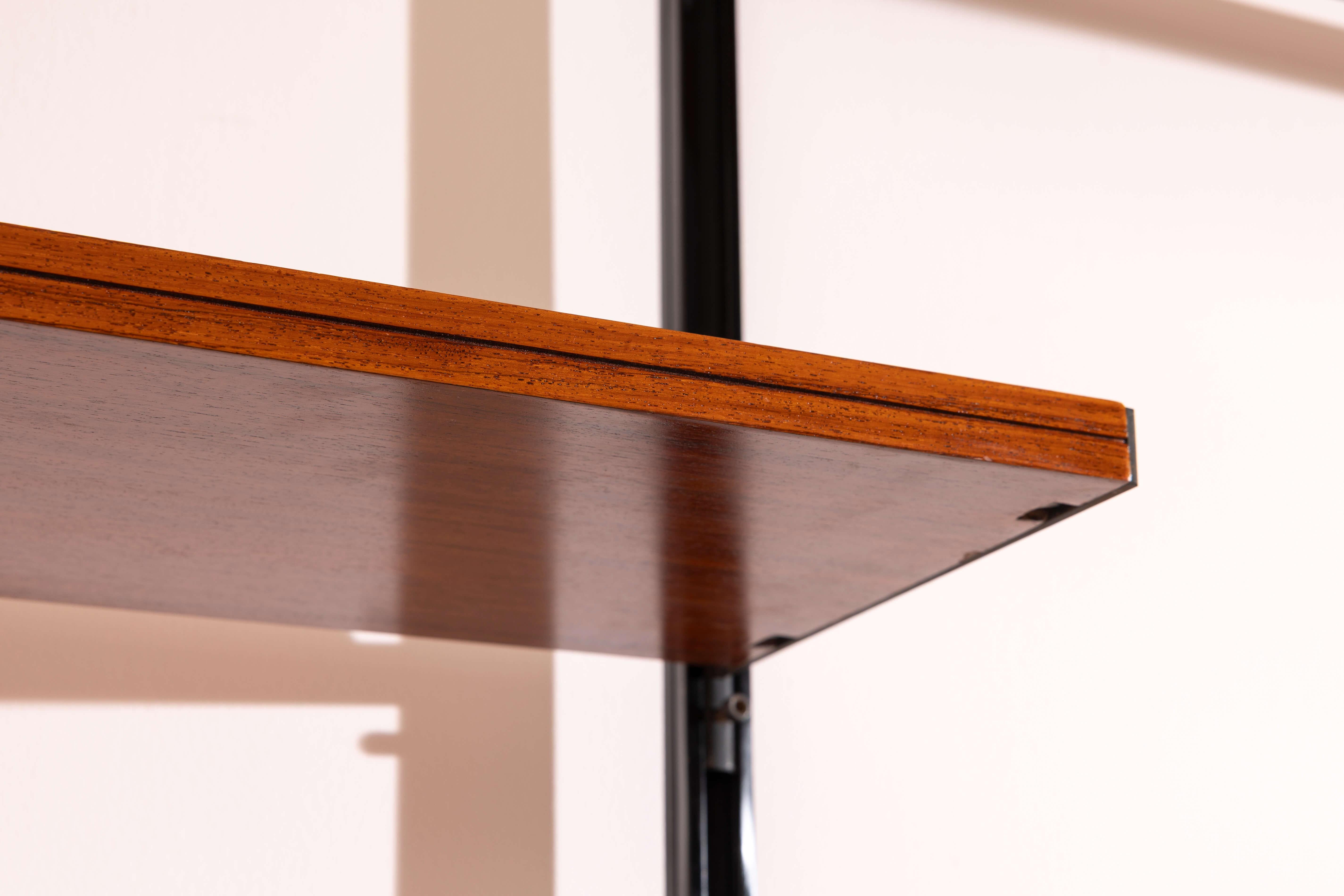 Osvaldo Borsani and Agenore Fabbri E22 shelving system for Tecno, Italy, 1950s in vendita 4