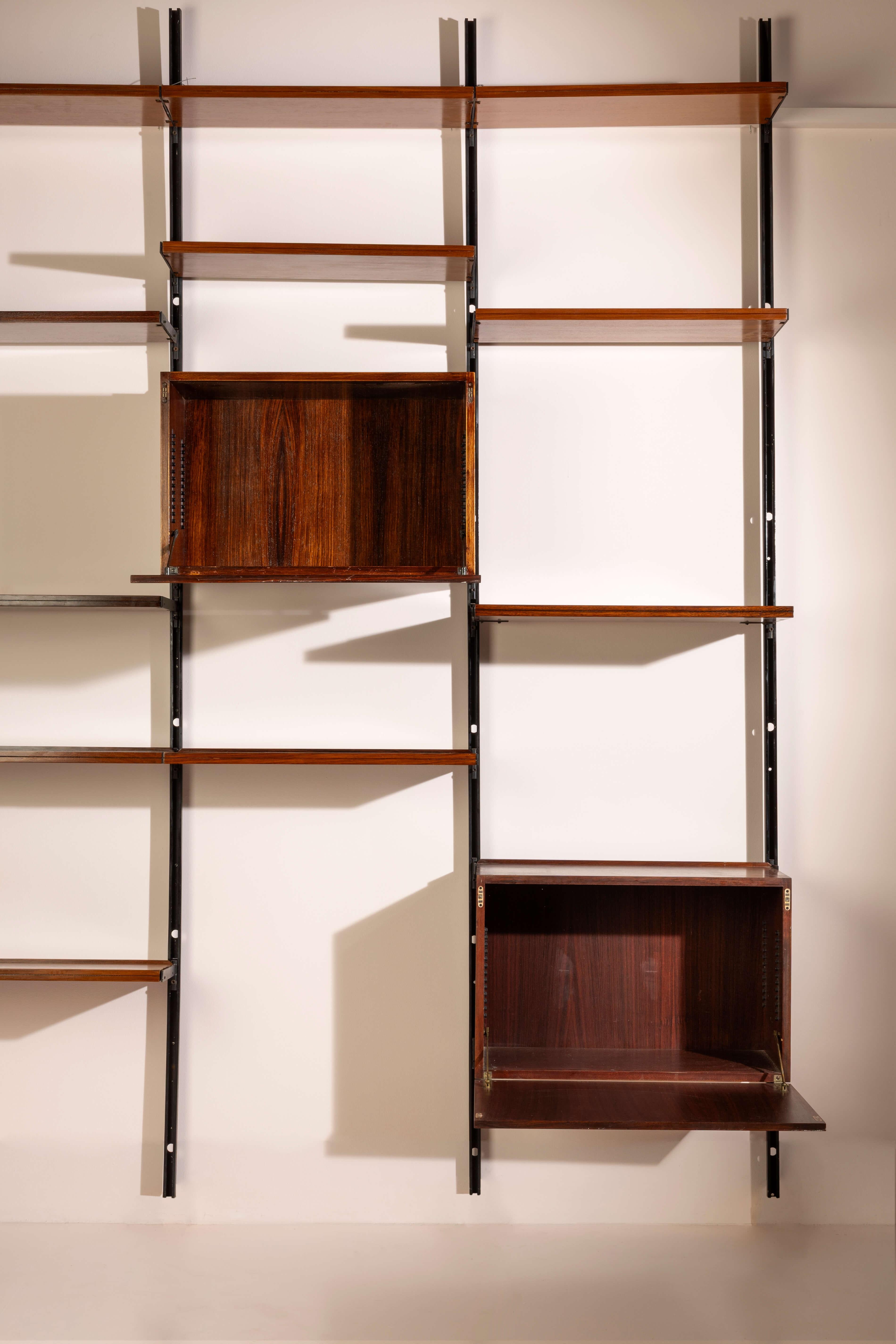 Osvaldo Borsani and Agenore Fabbri E22 shelving system for Tecno, Italy, 1950s in vendita 10
