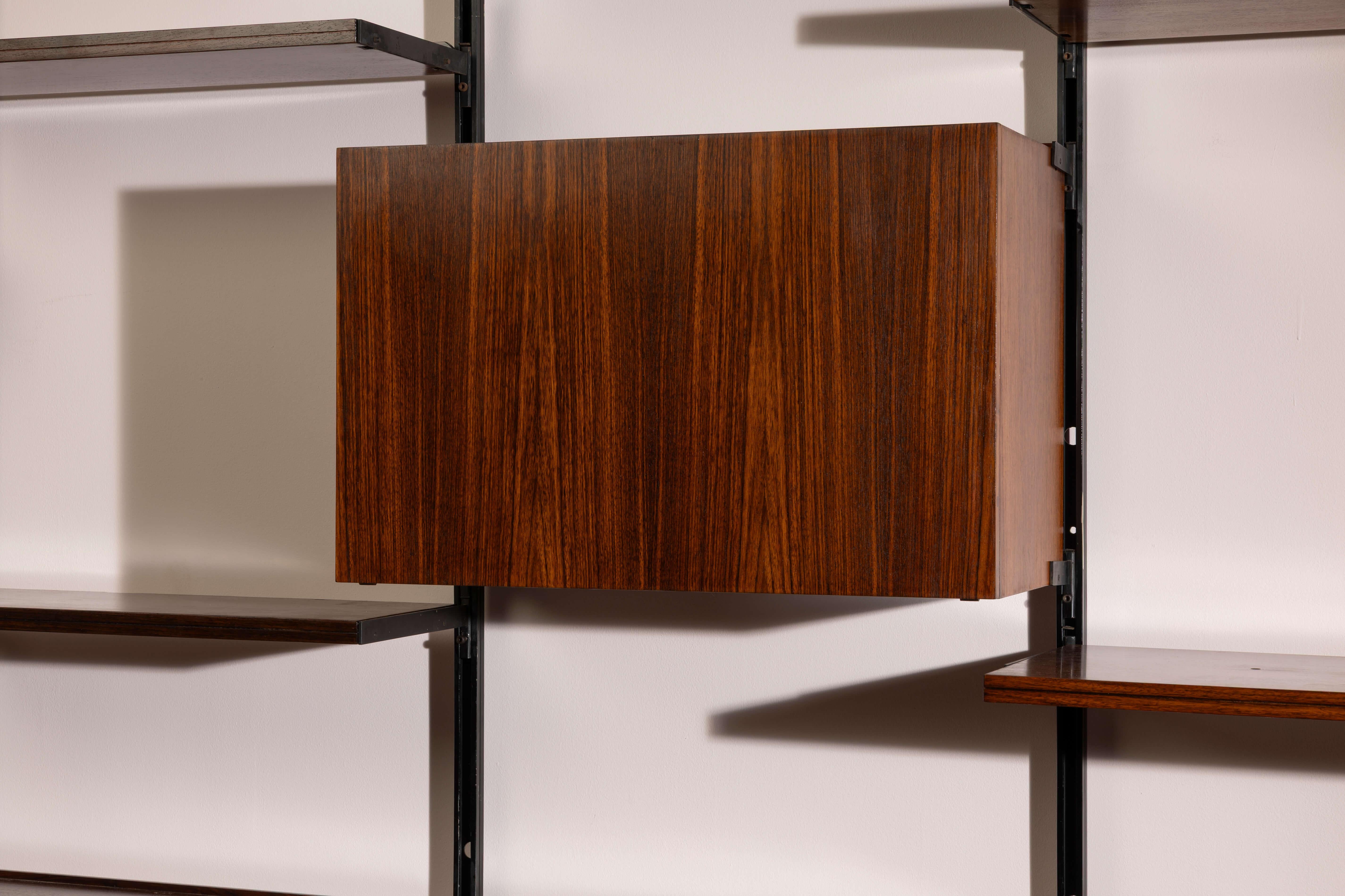Osvaldo Borsani and Agenore Fabbri E22 shelving system for Tecno, Italy, 1950s in vendita 12