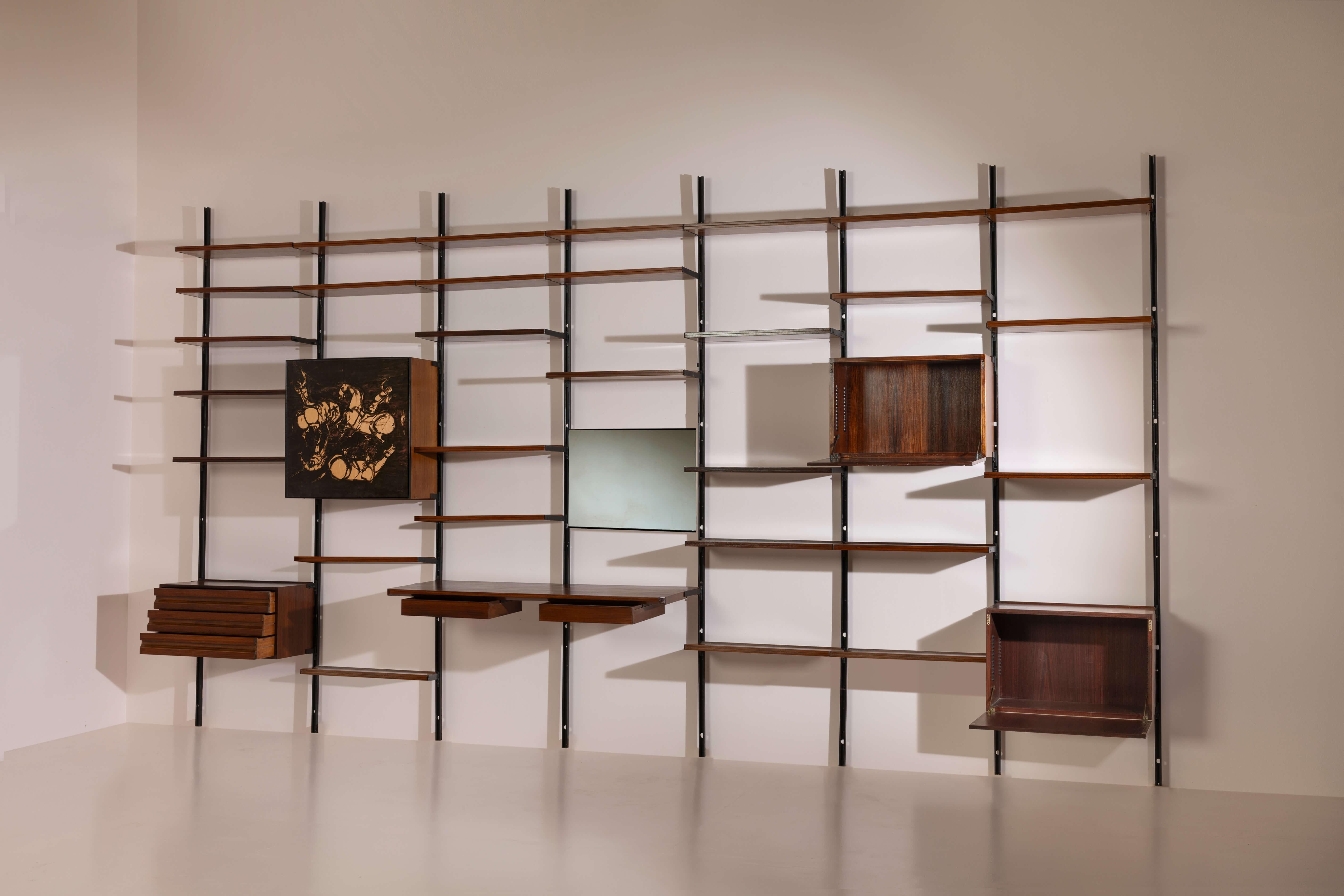 Osvaldo Borsani and Agenore Fabbri E22 shelving system for Tecno, Italy, 1950s In condizioni buone in vendita a Chiavari, Liguria