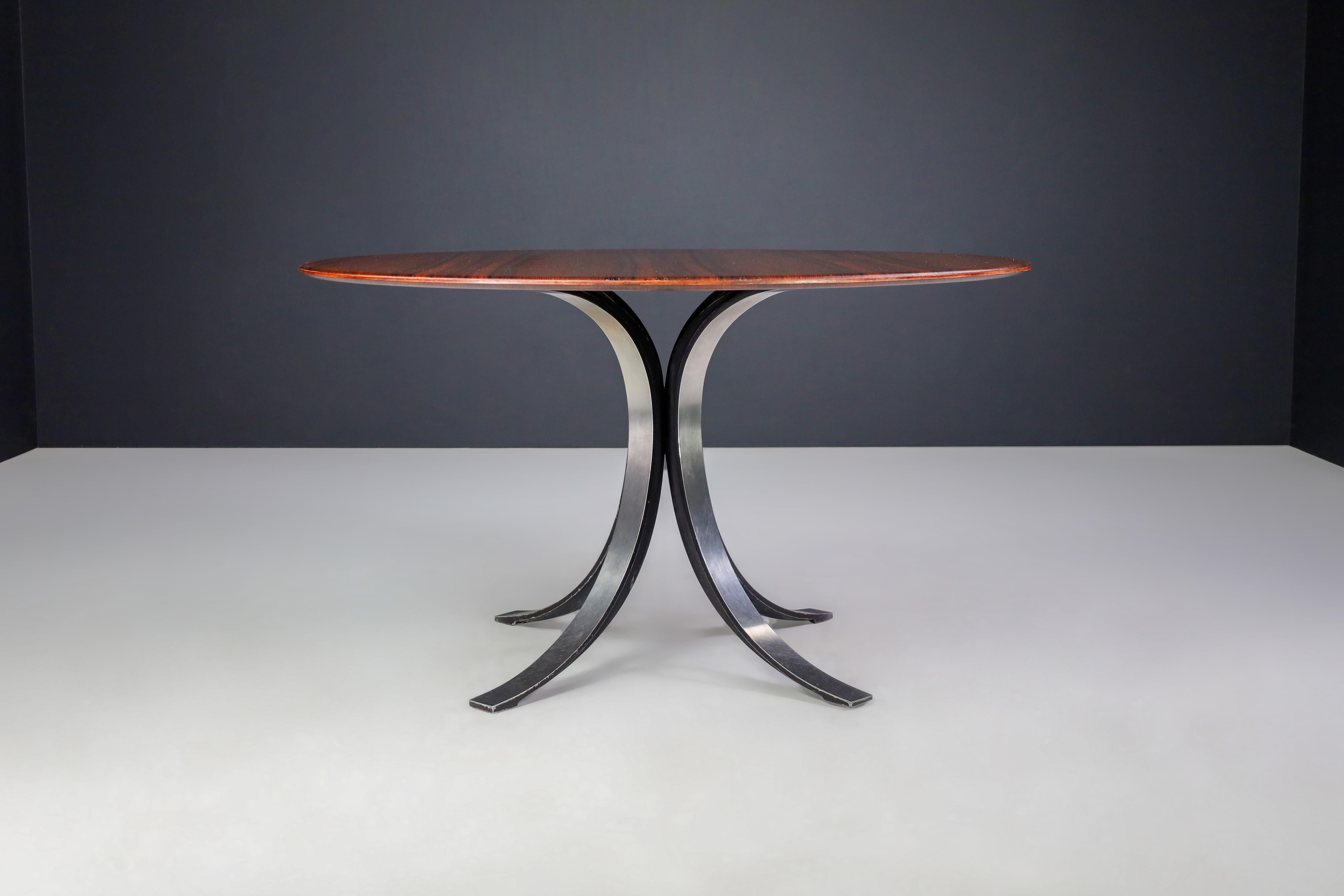 Mid-Century Modern Osvaldo Borsani and Eugenio Gerli for Tecno Round Dining Table in Walnut & Steel For Sale
