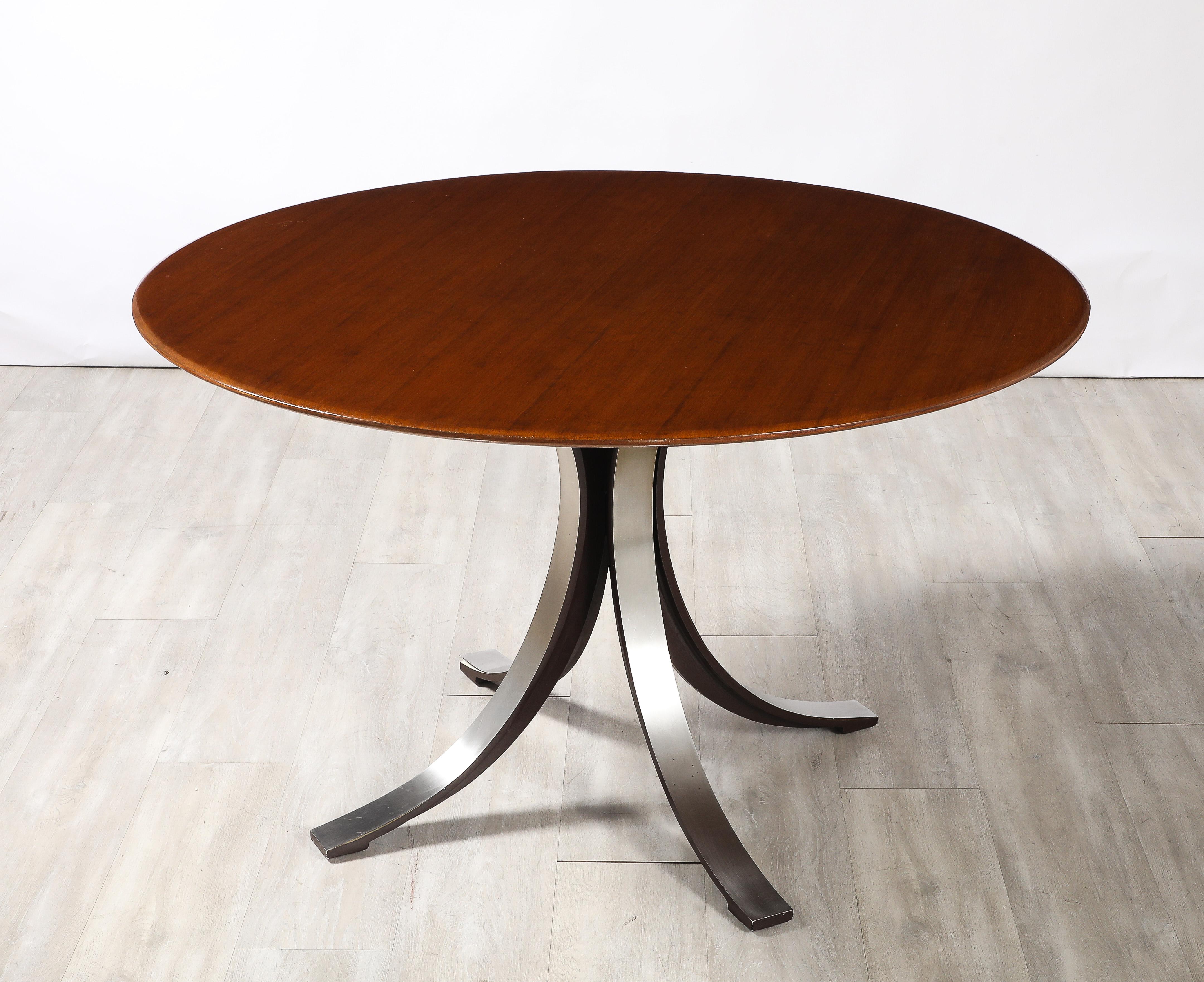 Osvaldo Borsani and Eugenio Gerli 'T69' Table for Tecno, Italy, circa 1963 For Sale 4