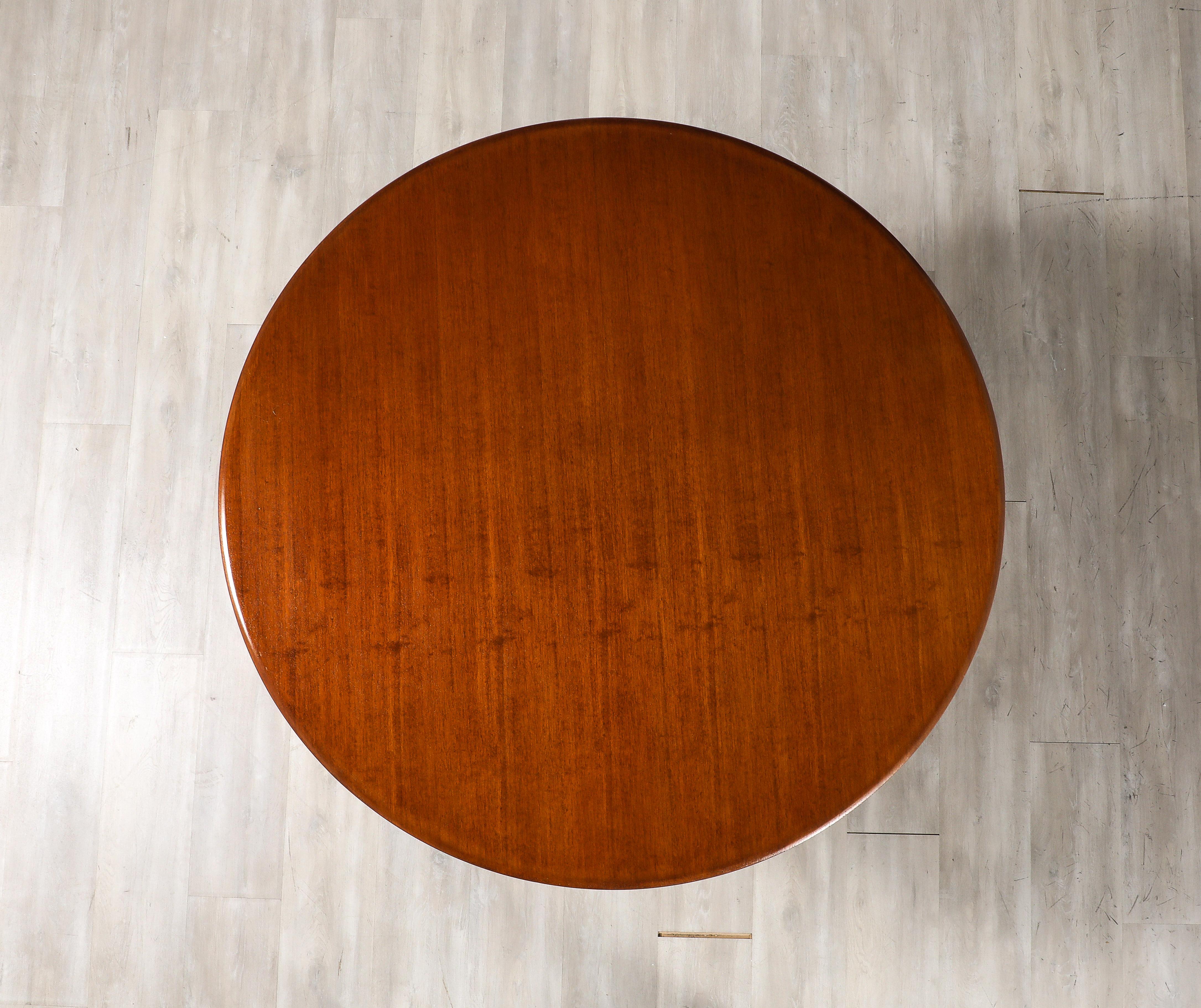 Osvaldo Borsani and Eugenio Gerli 'T69' Table for Tecno, Italy, circa 1963 For Sale 7
