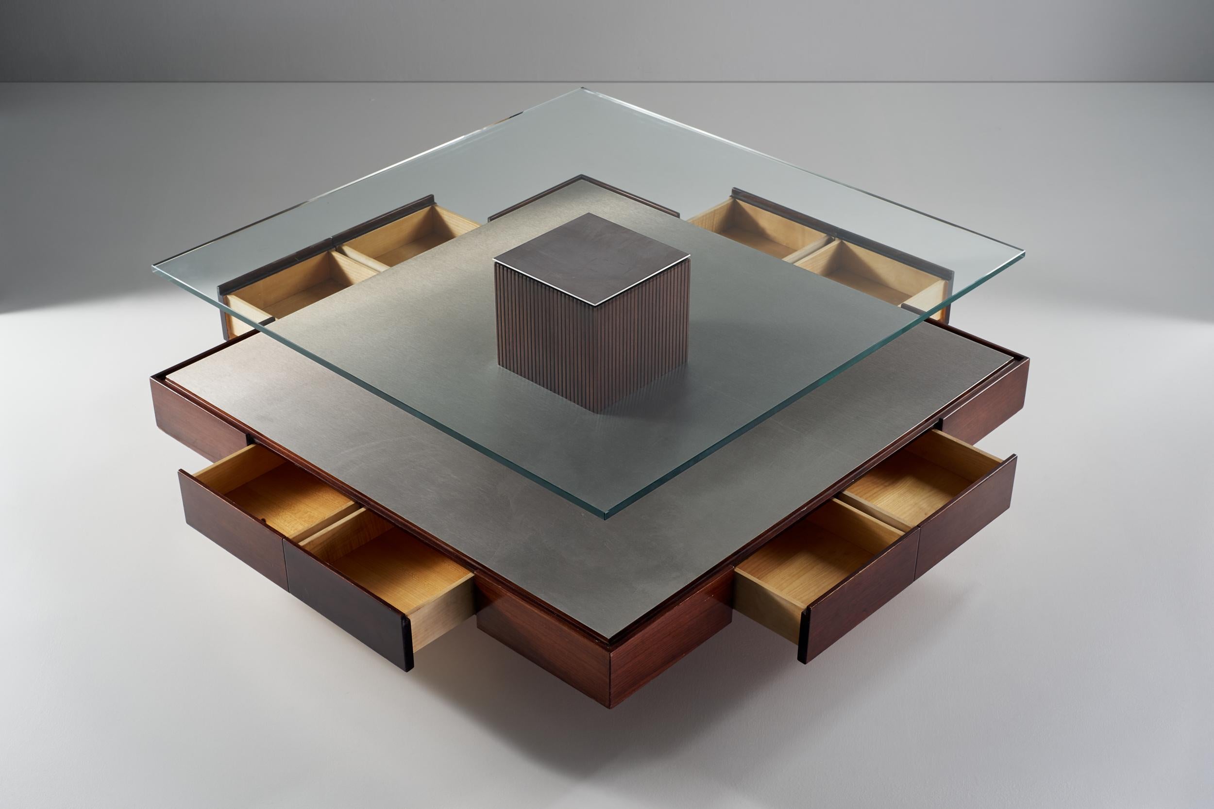 Marco Fantoni Tecno Low Central Table Italian Design, 1960s 1