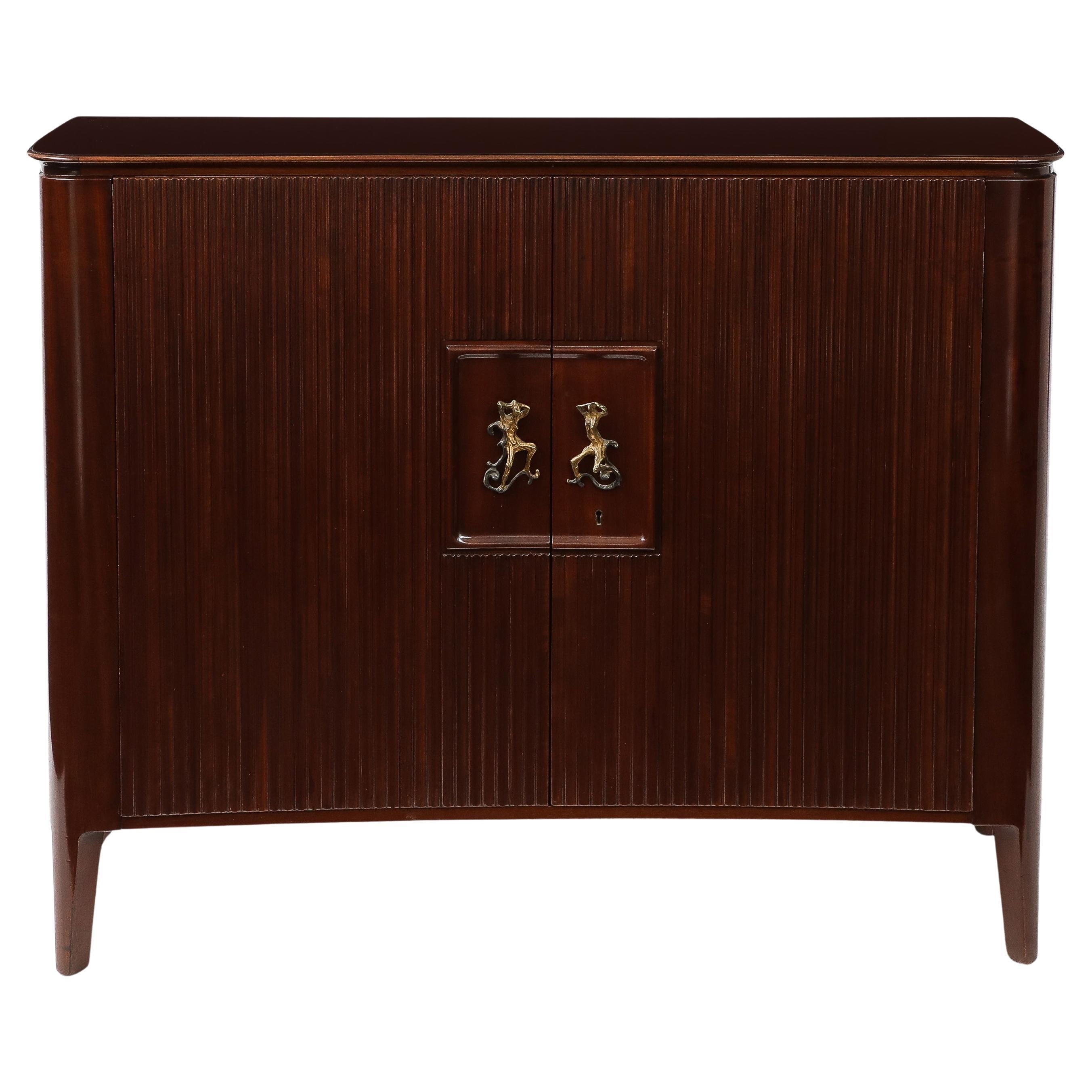 Rare armoire ou buffet en acajou Osvaldo Borsani et Lucio Fontana pour AVB en vente