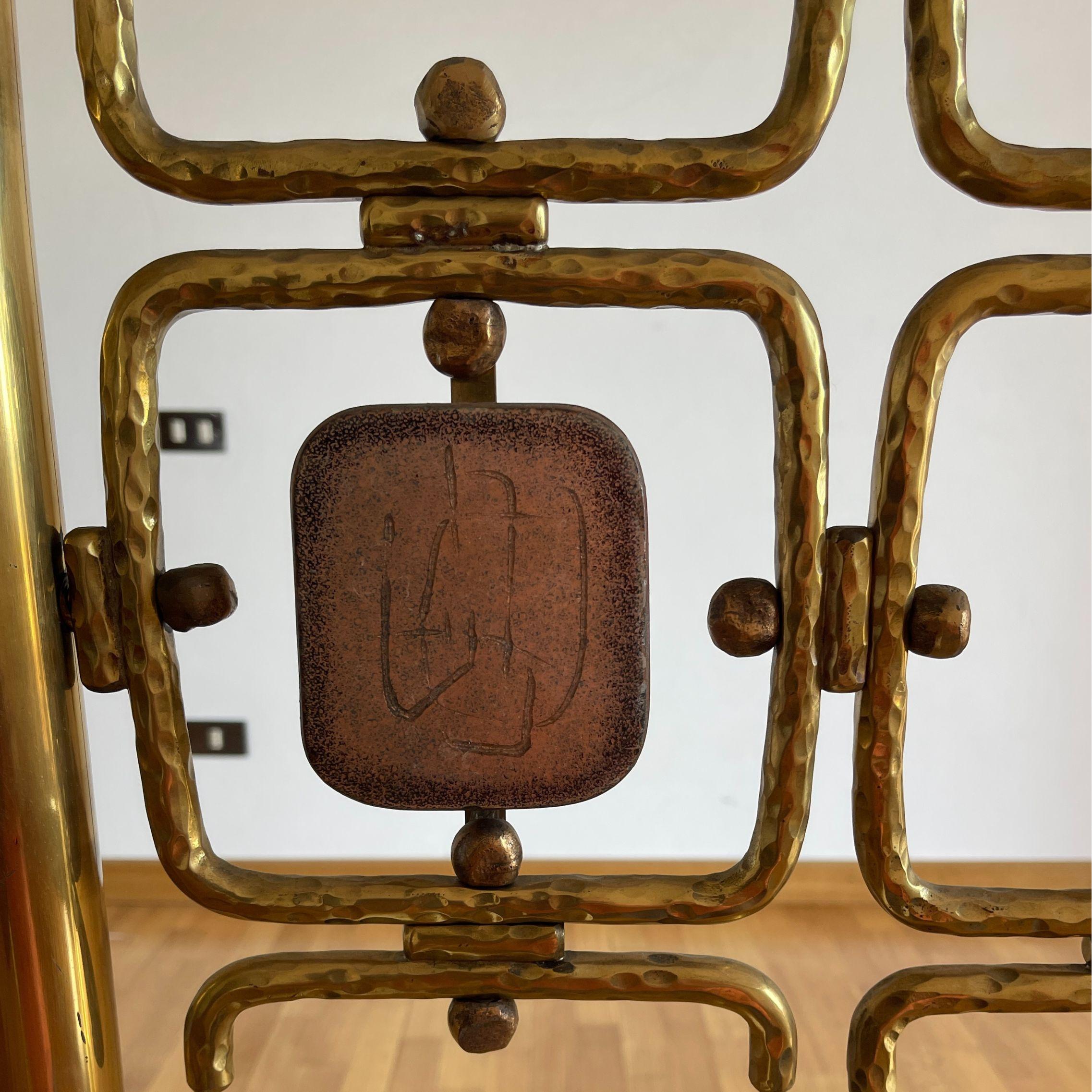 Osvaldo Borsani & Arnaldo Pomodoro, Bett Mod. 8604, Tecno, Italien - Nie benutzt im Angebot 3