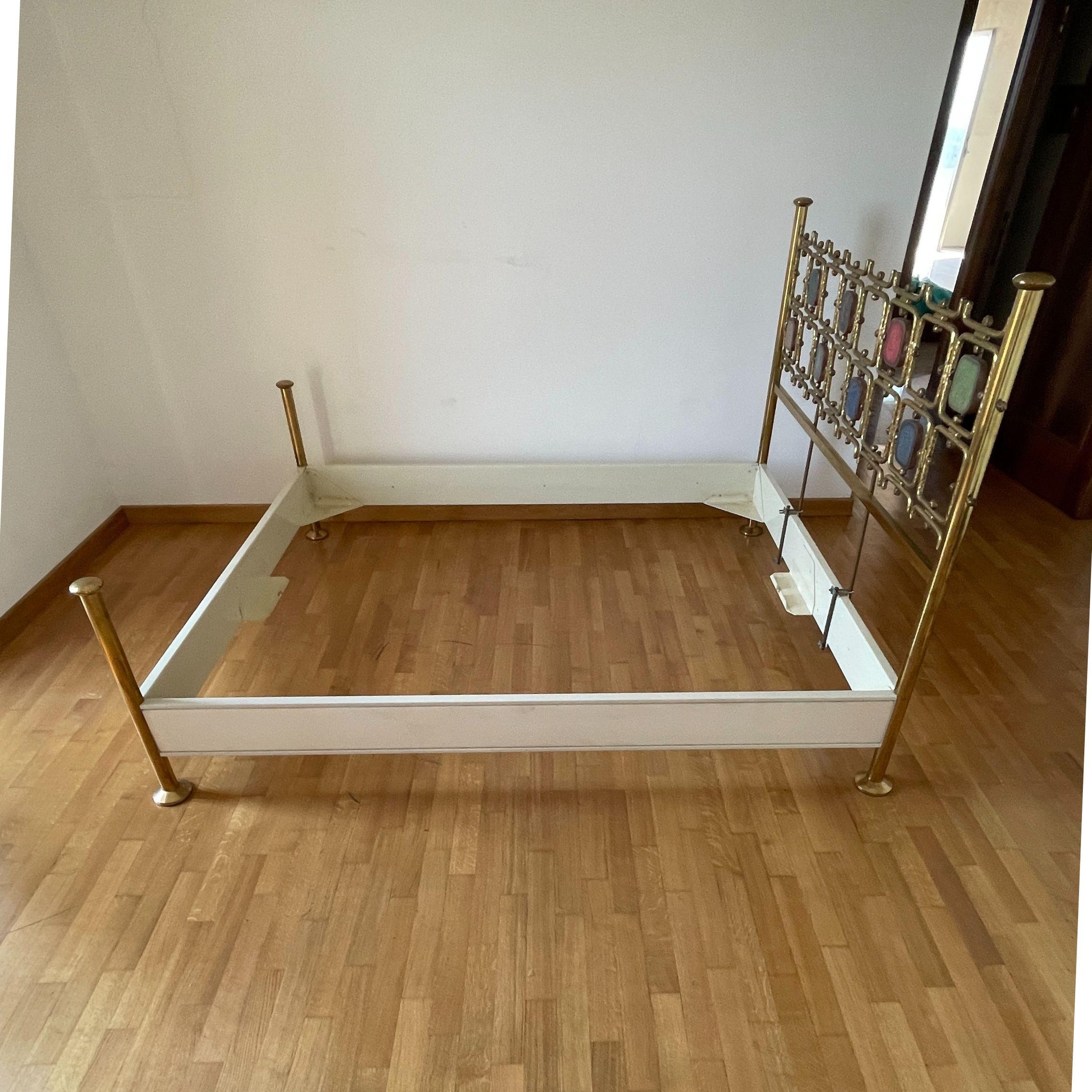 Osvaldo Borsani & Arnaldo Pomodoro, Bett Mod. 8604, Tecno, Italien - Nie benutzt (Italian) im Angebot