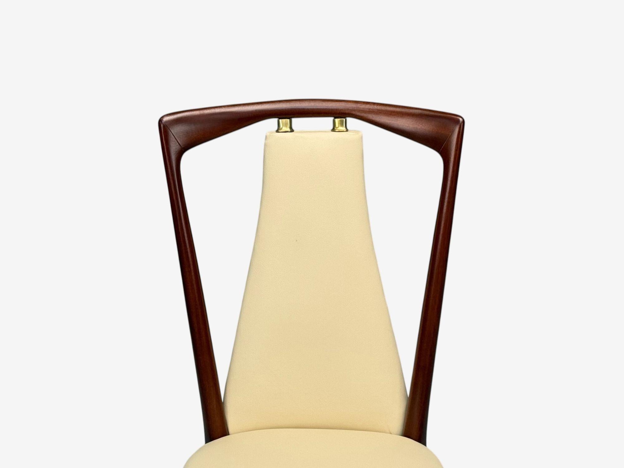 Osvaldo Borsani atr., Caoba, Latón, Cuero, Sillas de comedor, Italia, años 50 Italiano en venta