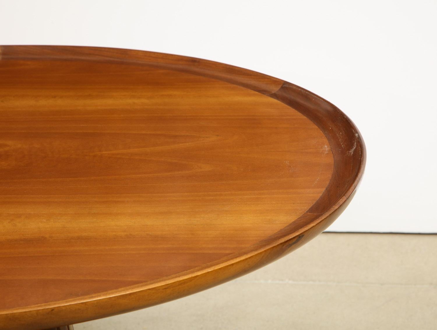 Osvaldo Borsani Attributed Circular Occasional Table In Excellent Condition In New York, NY