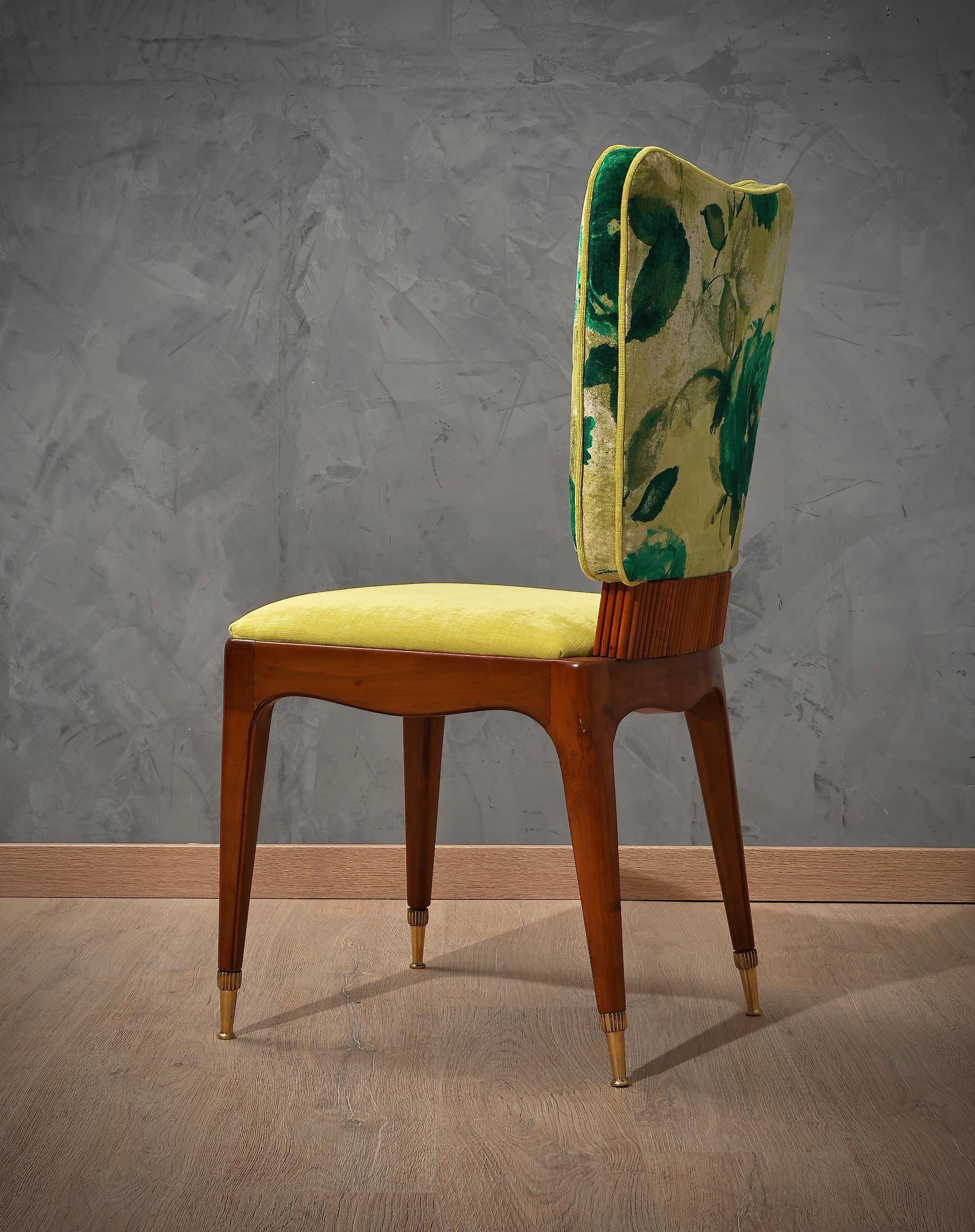 Osvaldo Borsani Attributed Cherry Wood and Floral Fabric Six Chairs, 1950 For Sale 2