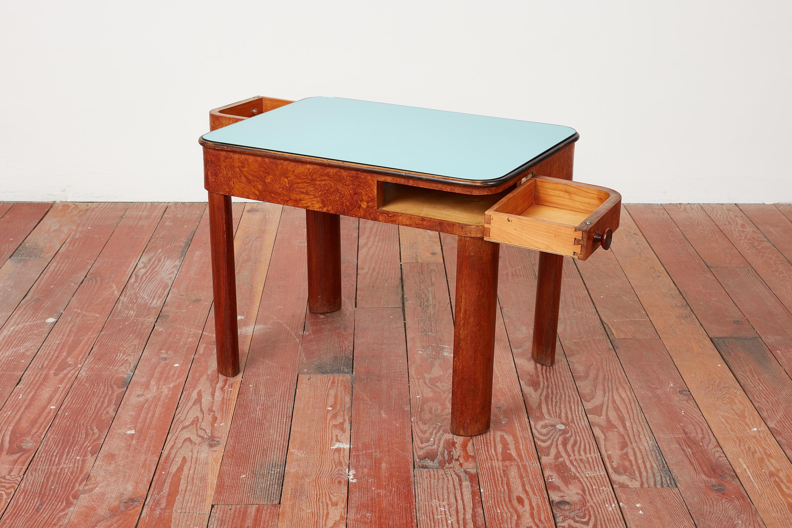 Mid-20th Century Osvaldo Borsani Attributed Side Table For Sale