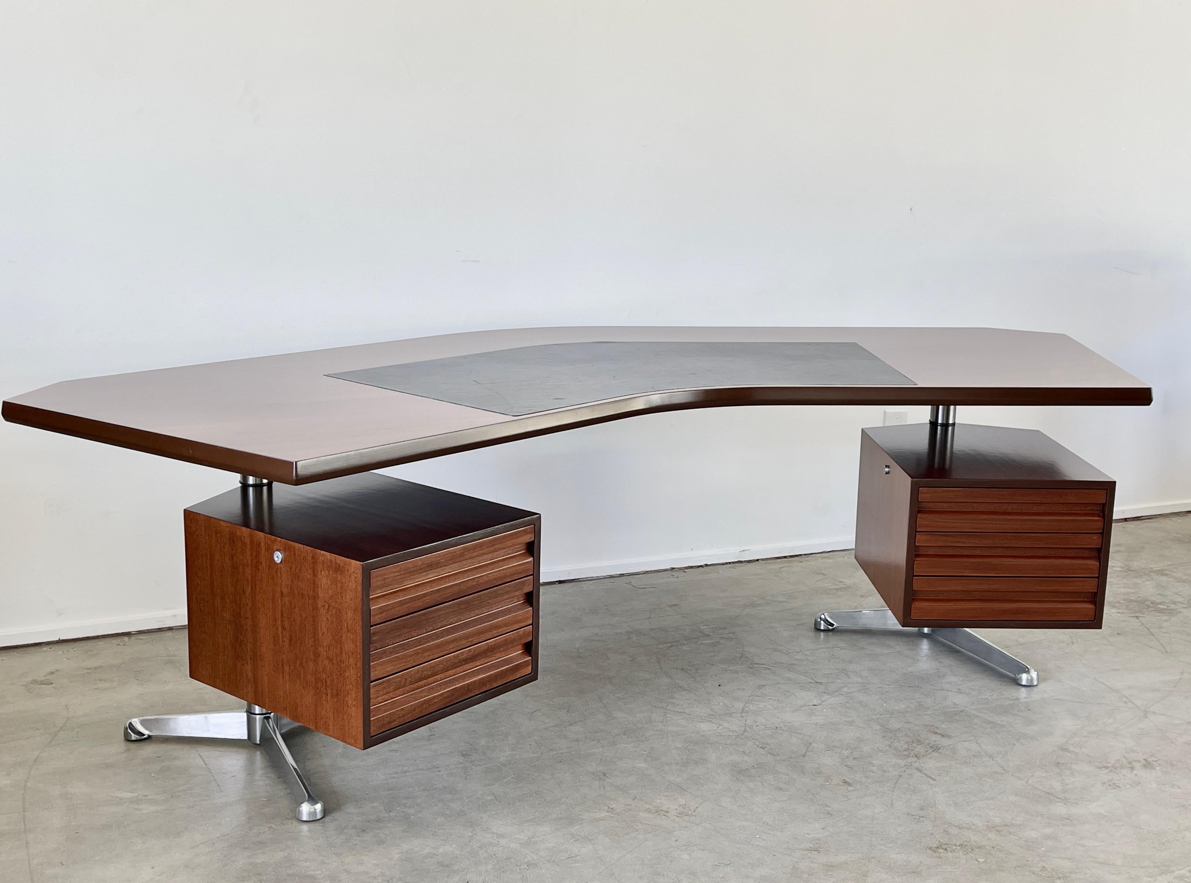 Osvaldo Borsani Boomerang Desk 6