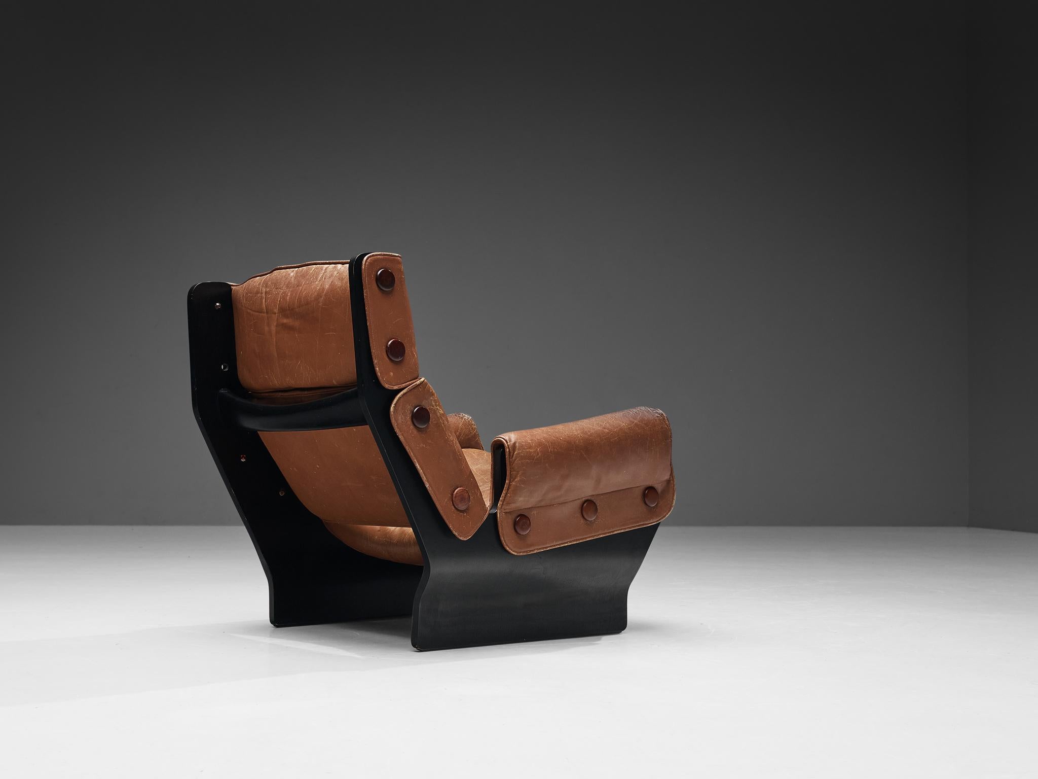 Mid-20th Century Osvaldo Borsani for Tecno 'Canada' Lounge Chair in Cognac Brown Leather