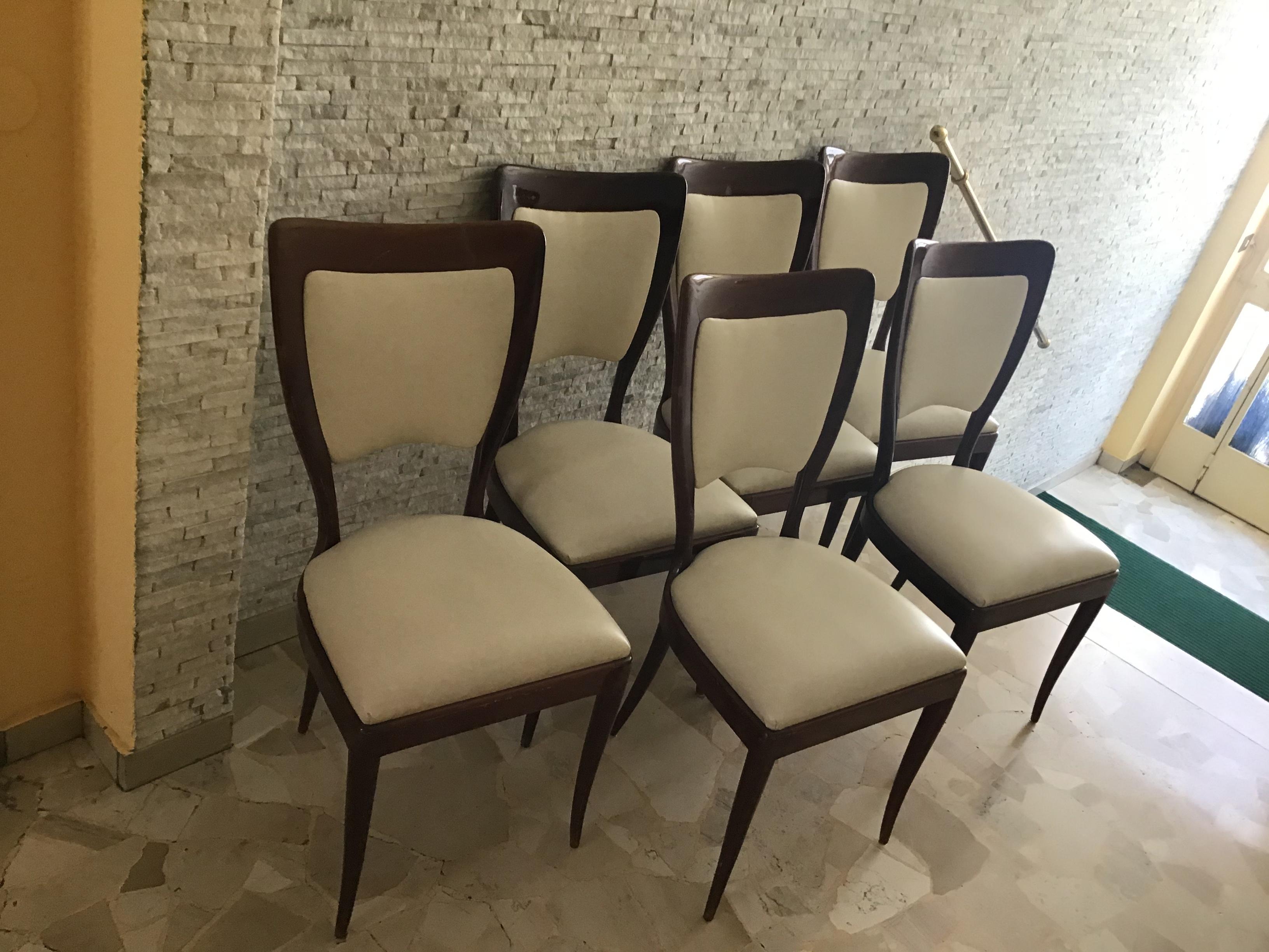 Osvaldo Borsani-Stühle aus Holzhaut, 1950, Italien im Zustand „Gut“ im Angebot in Milano, IT