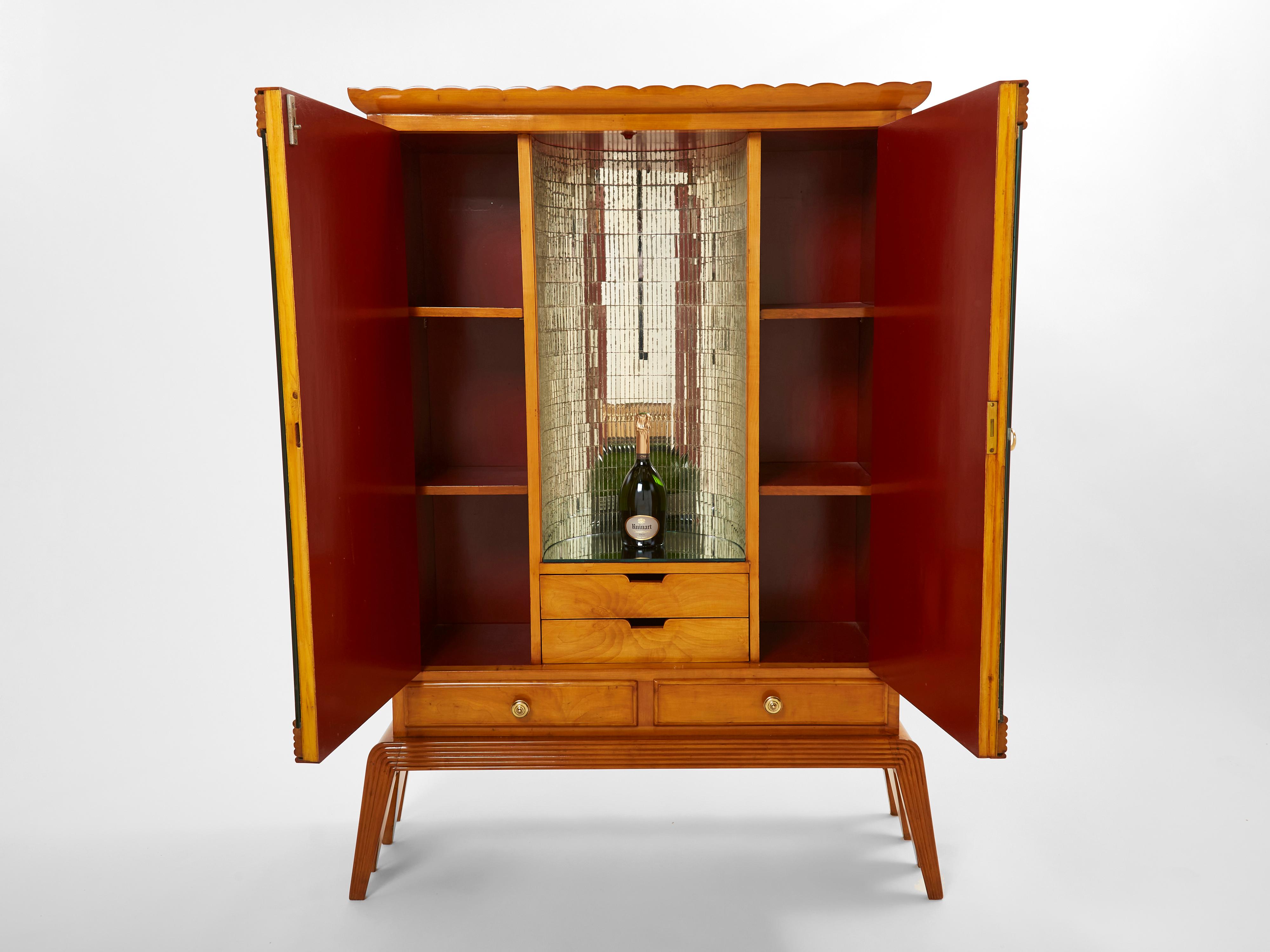 Osvaldo Borsani Cherry Wood Mirrored Bar Cabinet for Abv, 1940 For Sale 5