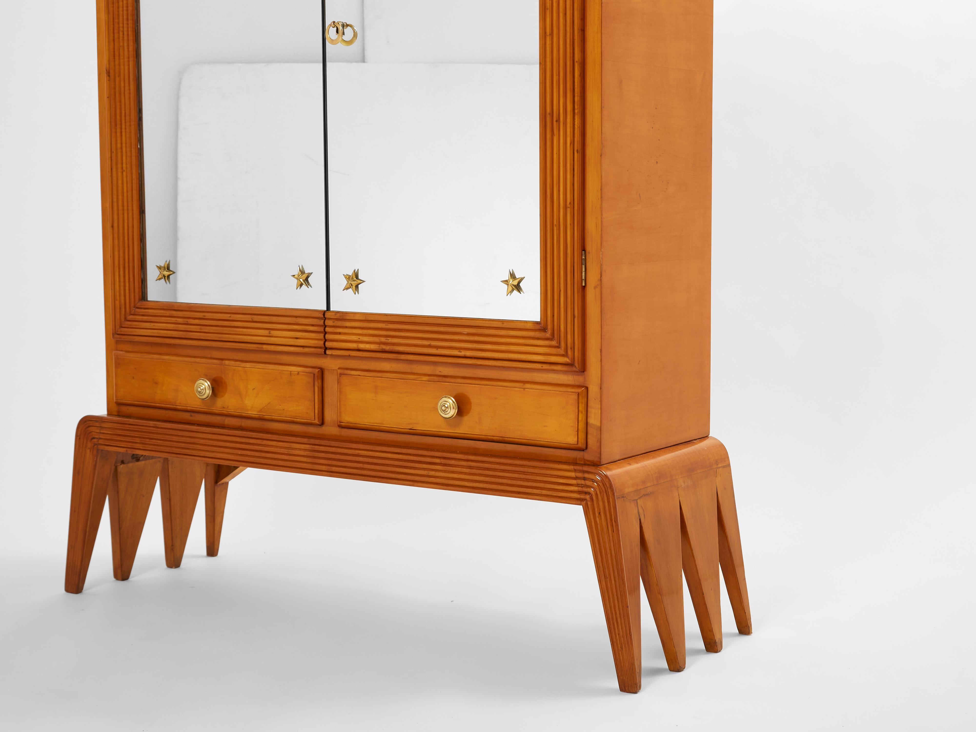 Mid-Century Modern Osvaldo Borsani meuble de bar à miroirs en bois de cerisier pour Abv, 1940 en vente