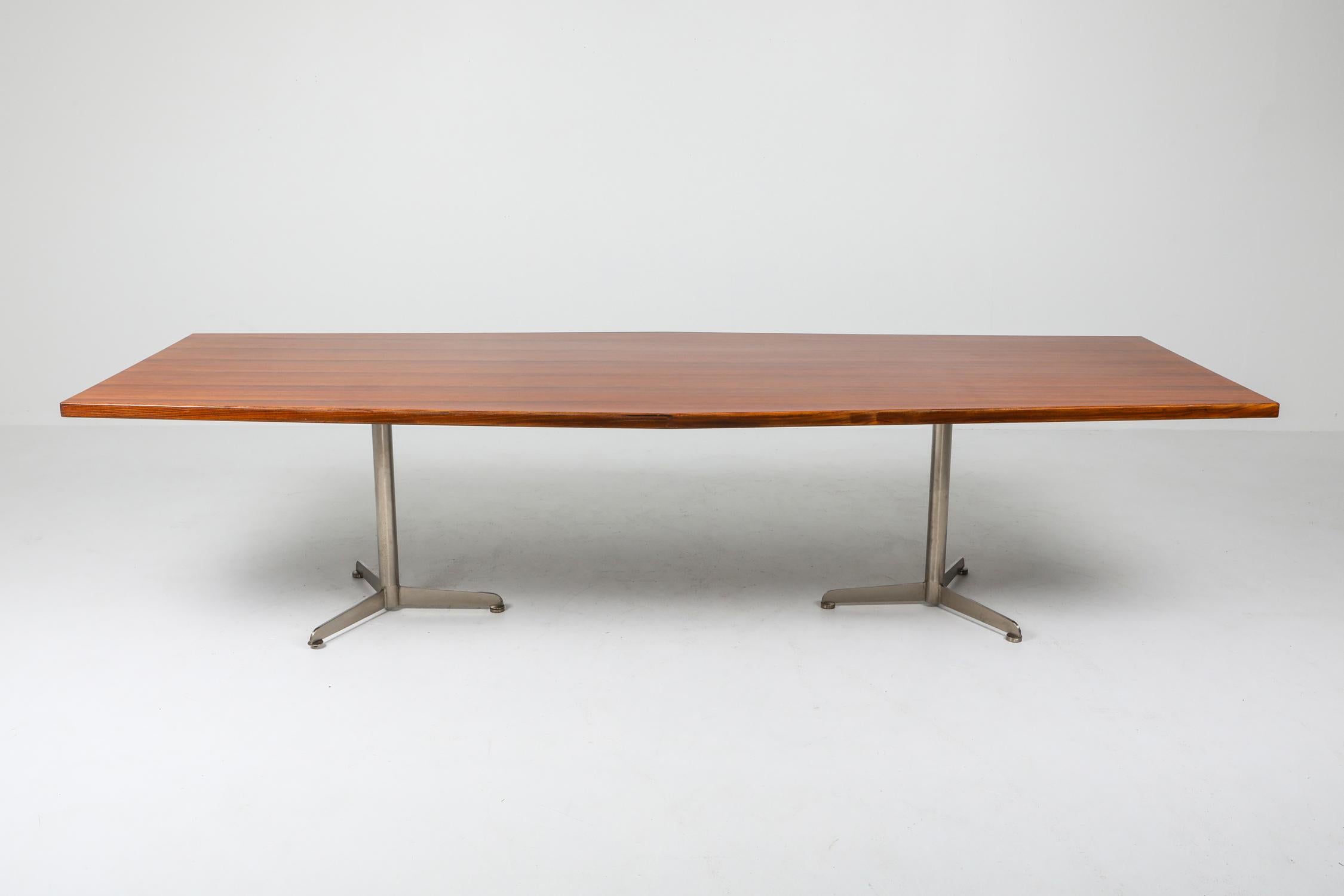 Osvaldo Borsani Conference Table for Tecno, Italy, 1960s In Good Condition In Antwerp, BE
