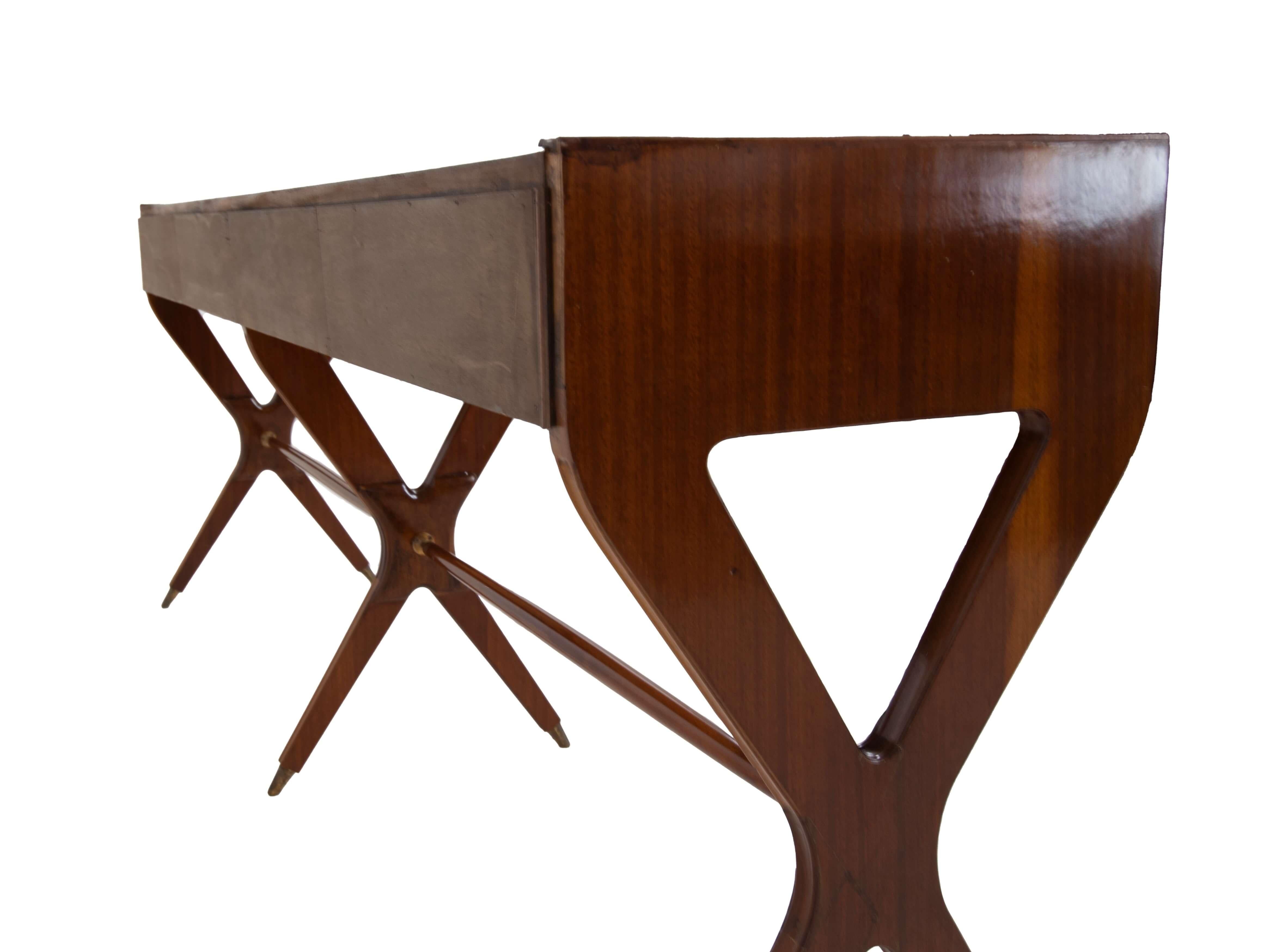 Osvaldo Borsani Console in Mahogany Veneer and Brass, Arredamenti Borsani Italy  5