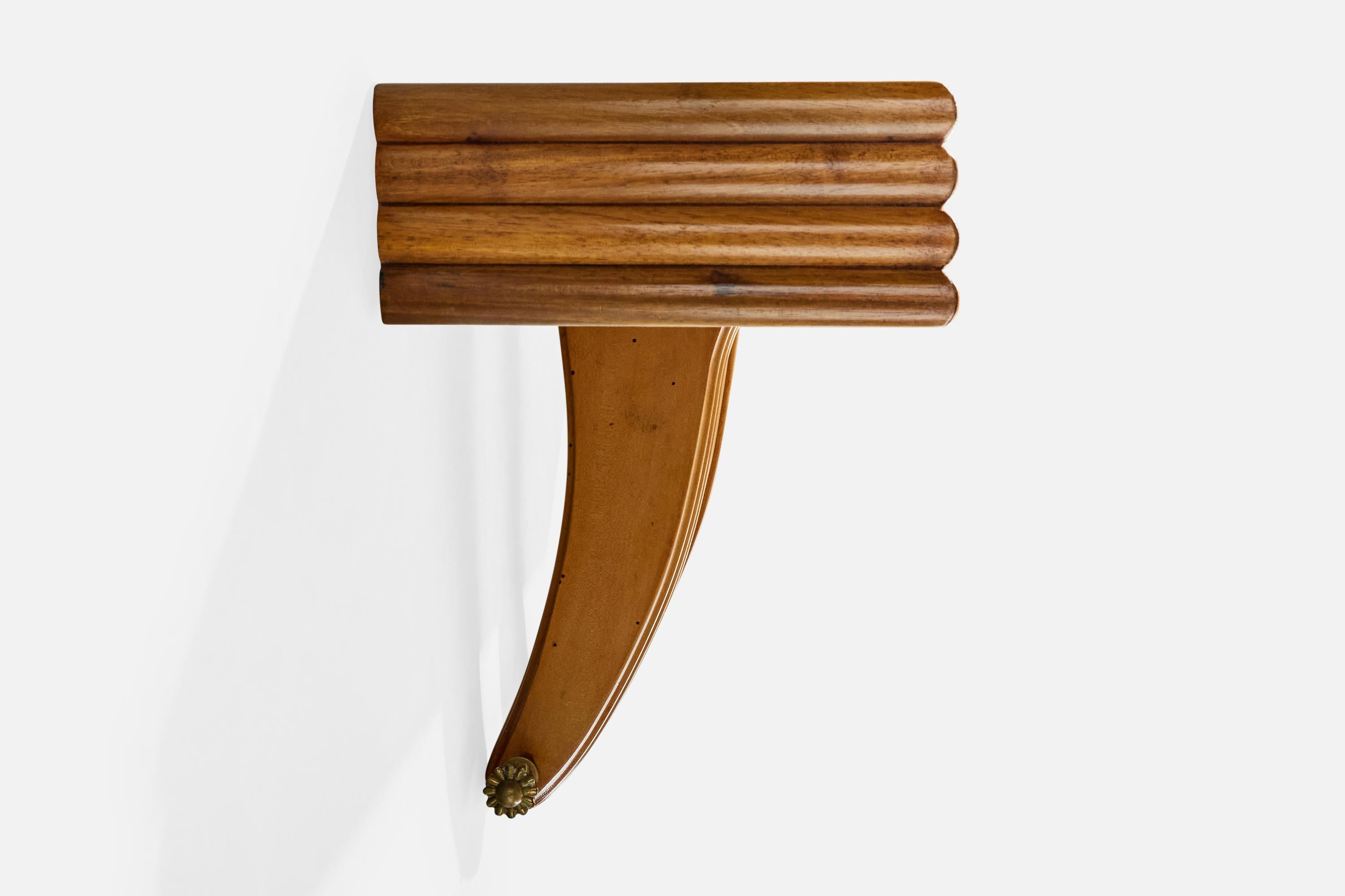 Italiano Osvaldo Borsani, Console Table, Wood, Brass, Mirror, Italy, 1940s in vendita