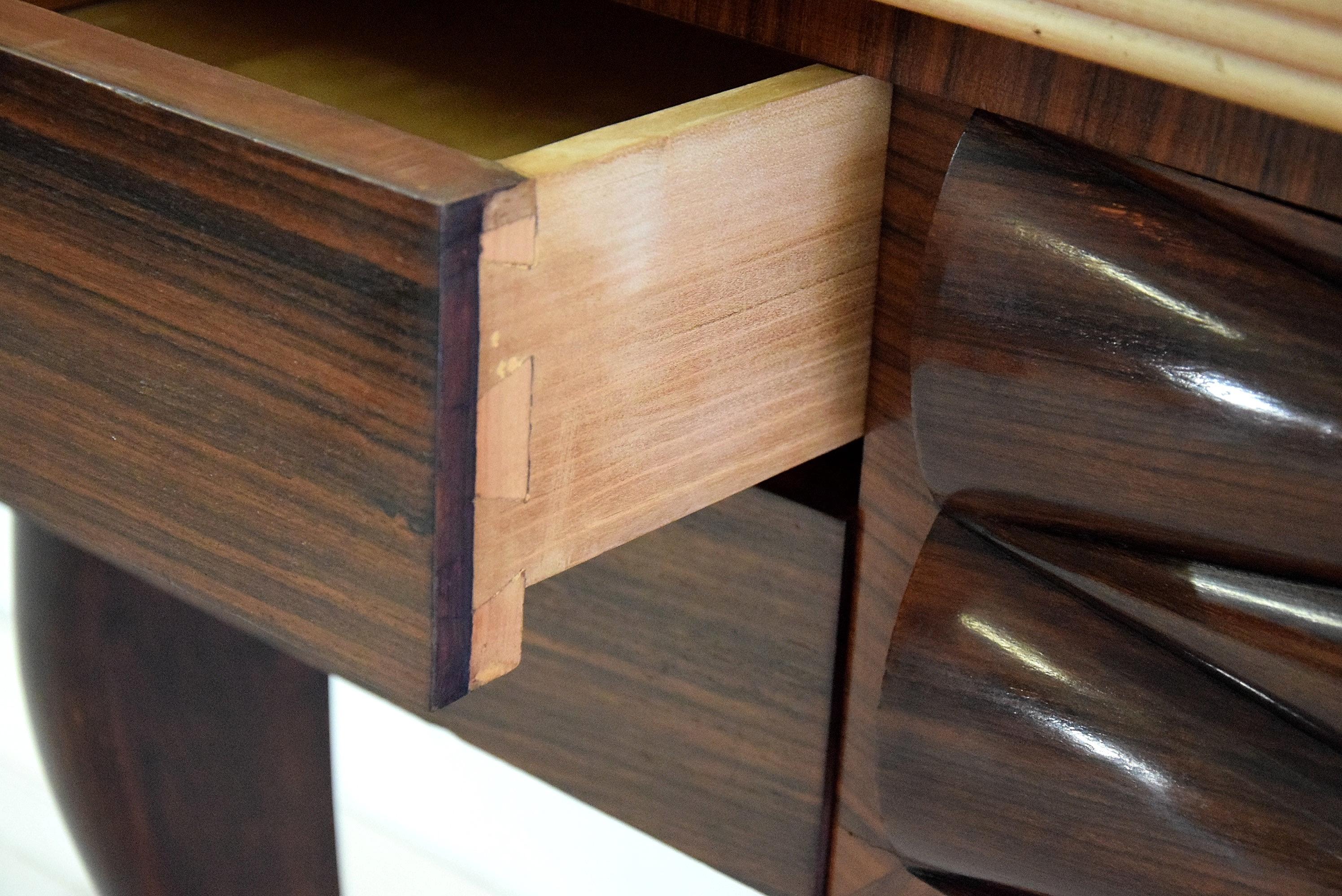 Osvaldo Borsani Credenza In condizioni buone in vendita a Weesp, NL