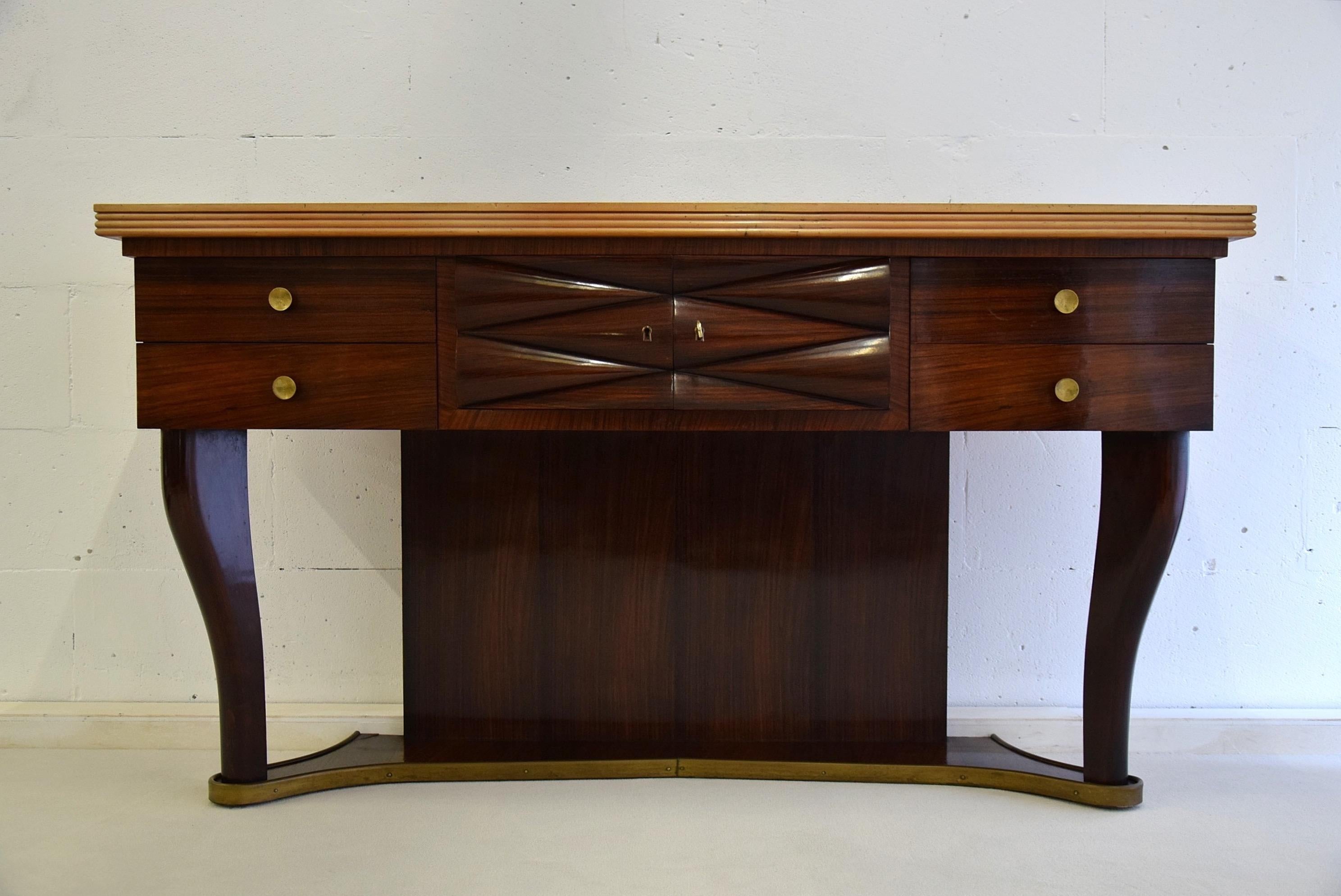 Osvaldo Borsani Credenza in vendita 1
